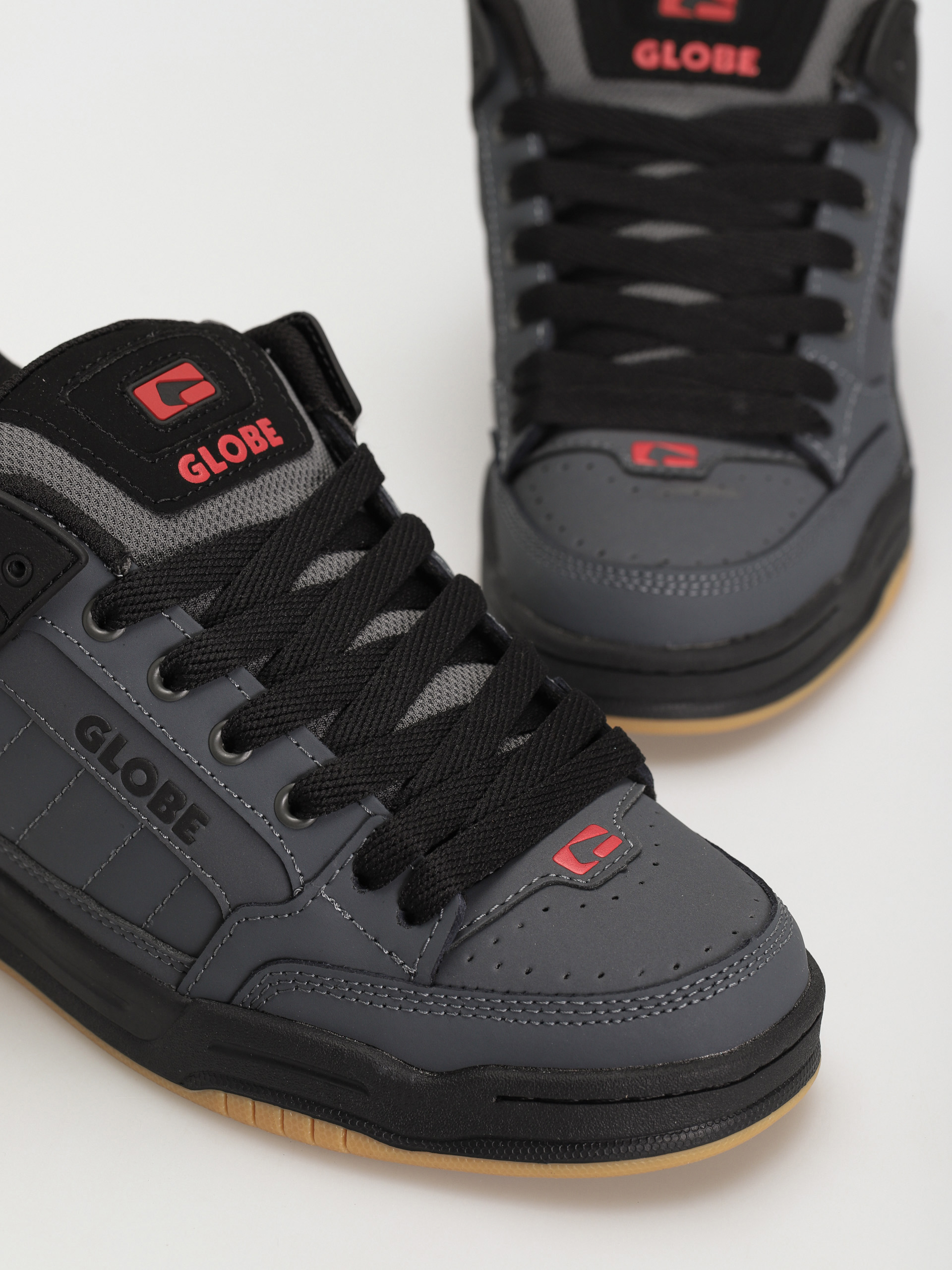 Topánky Globe Tilt (black/grey/red)