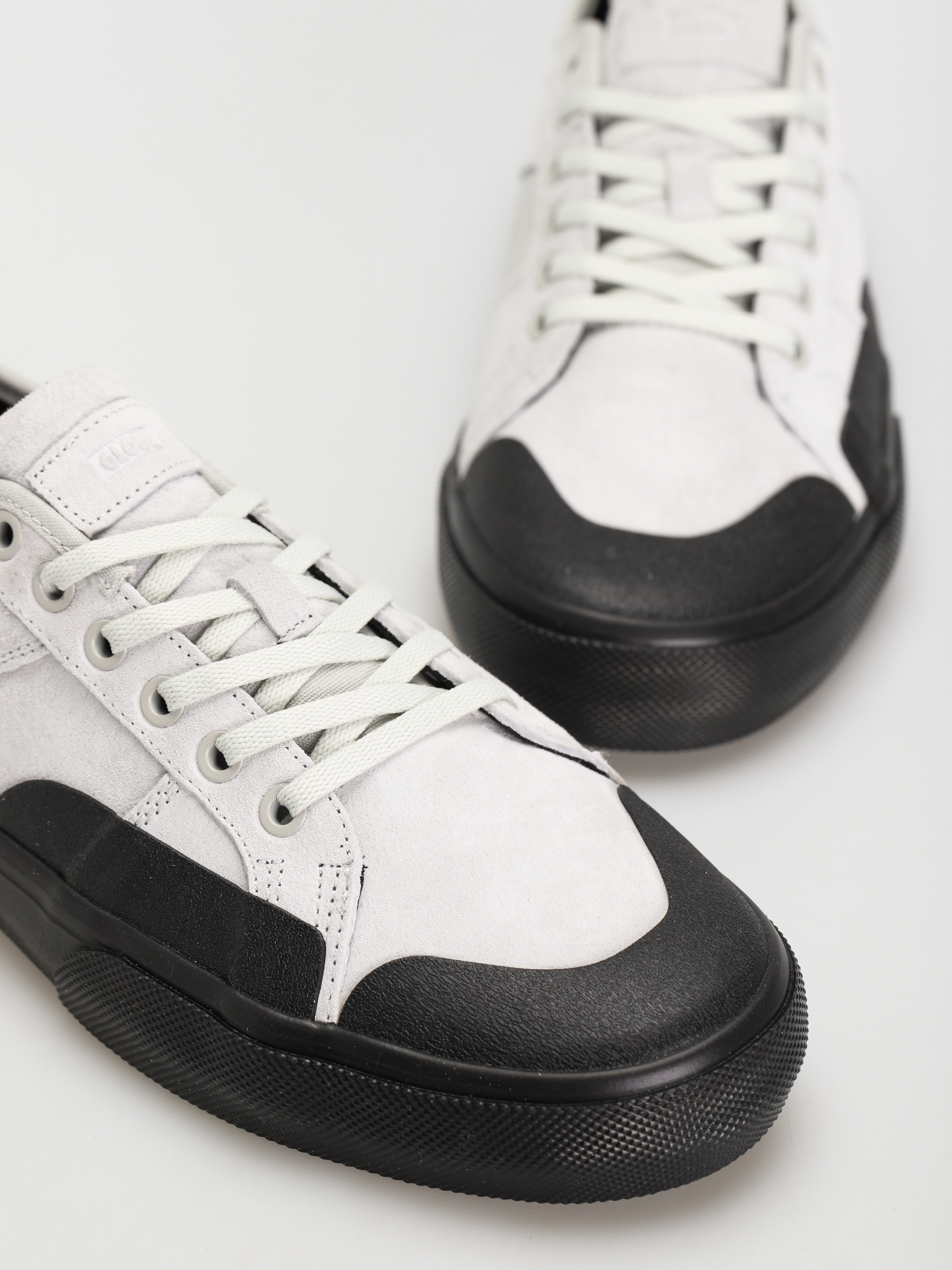 Topánky Globe Surplus (undyed/black)