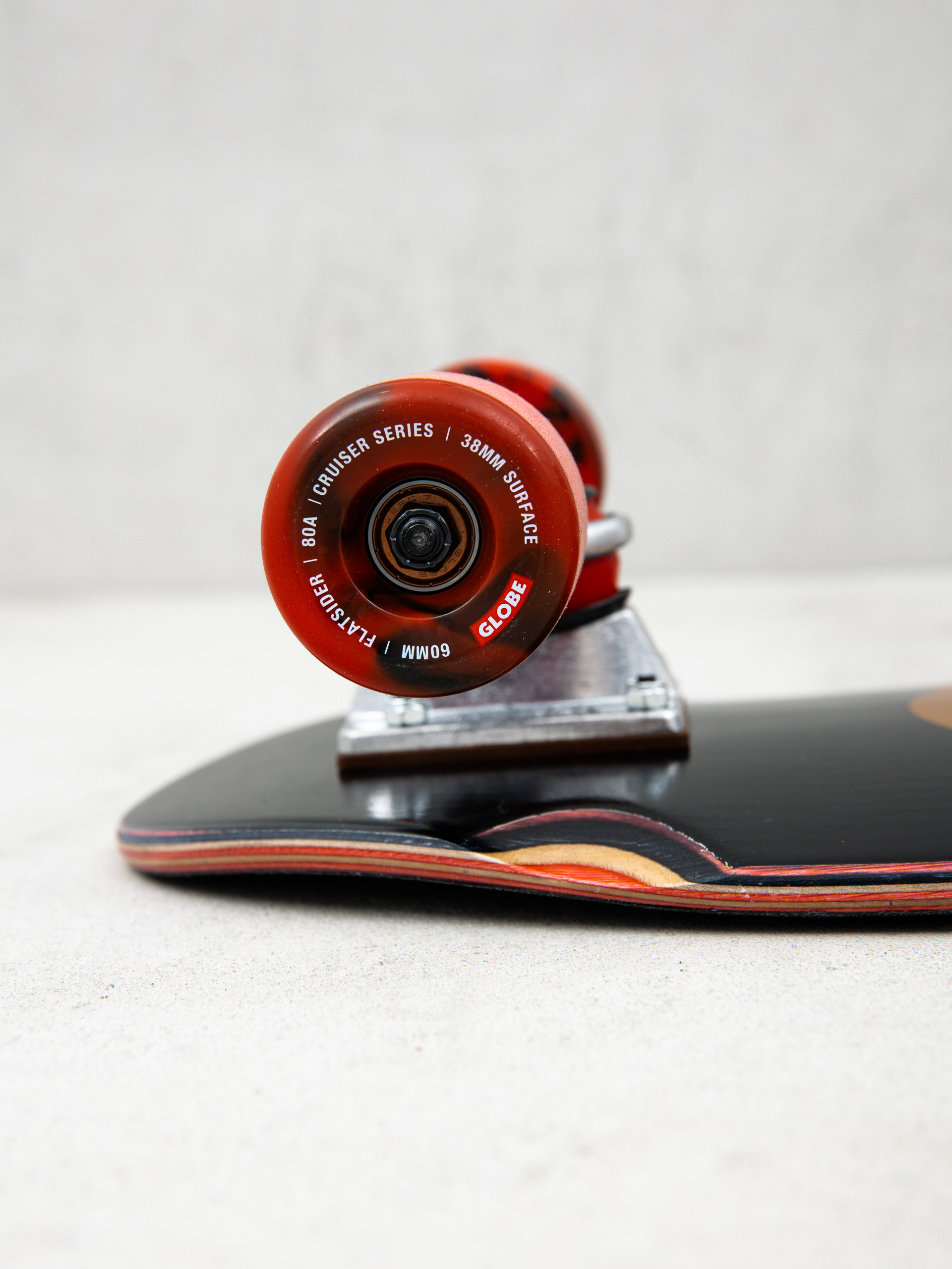 Cruiser Globe Outsider (hellbent/red)