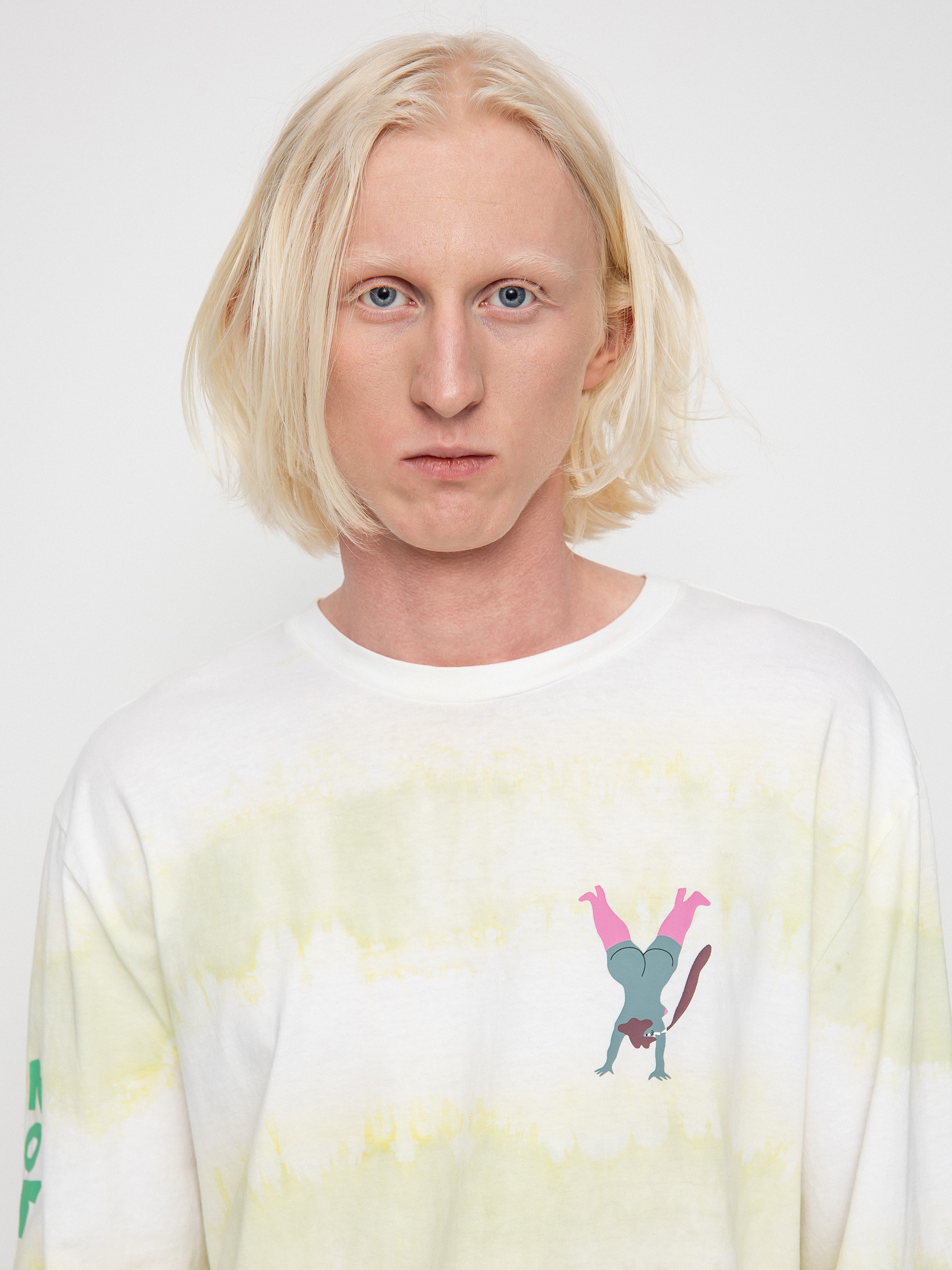 Triko Volcom Egle Zvirblyte (white)