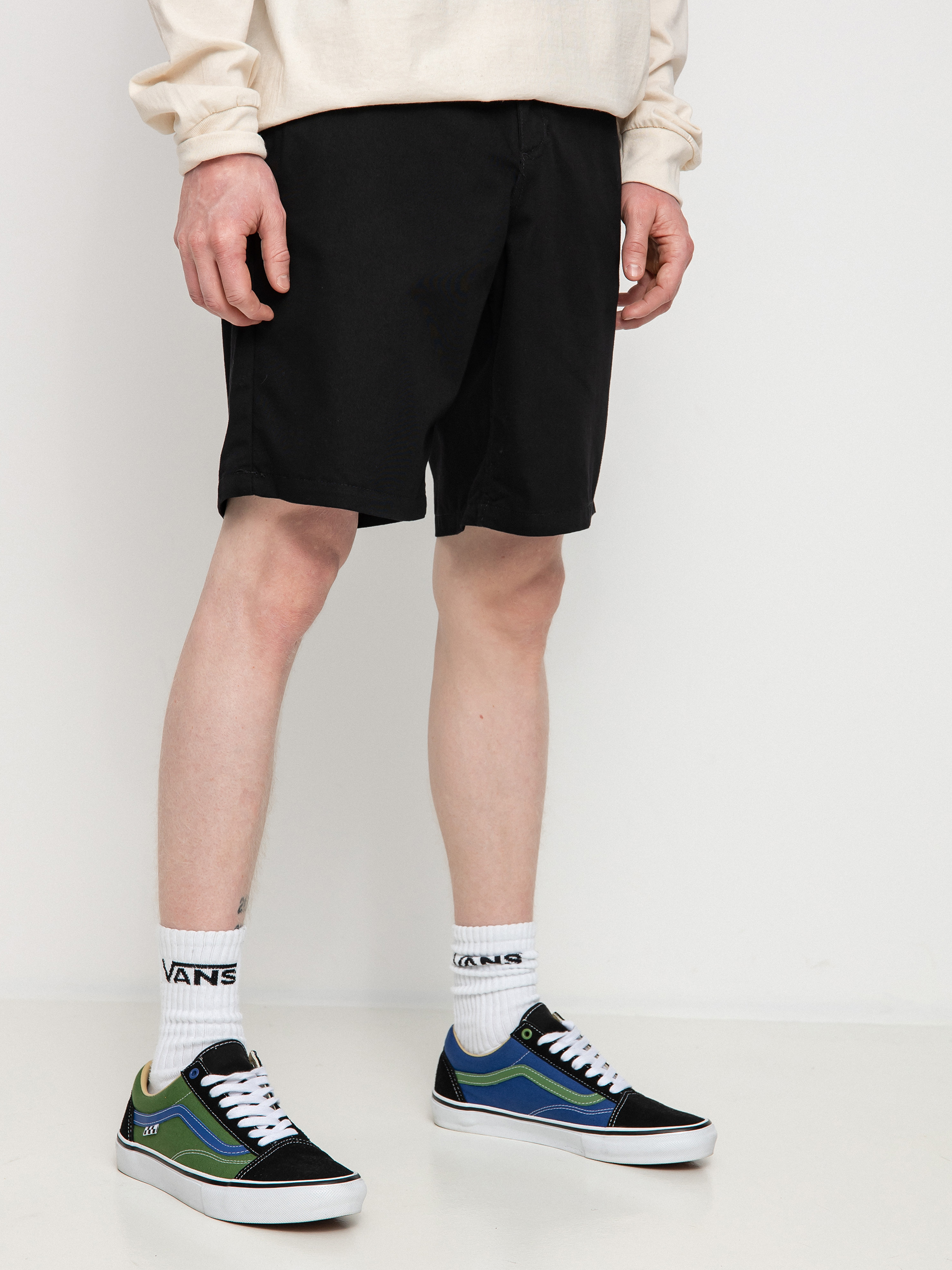 Kraťasy Vans Authentic Chino Relaxed (black)