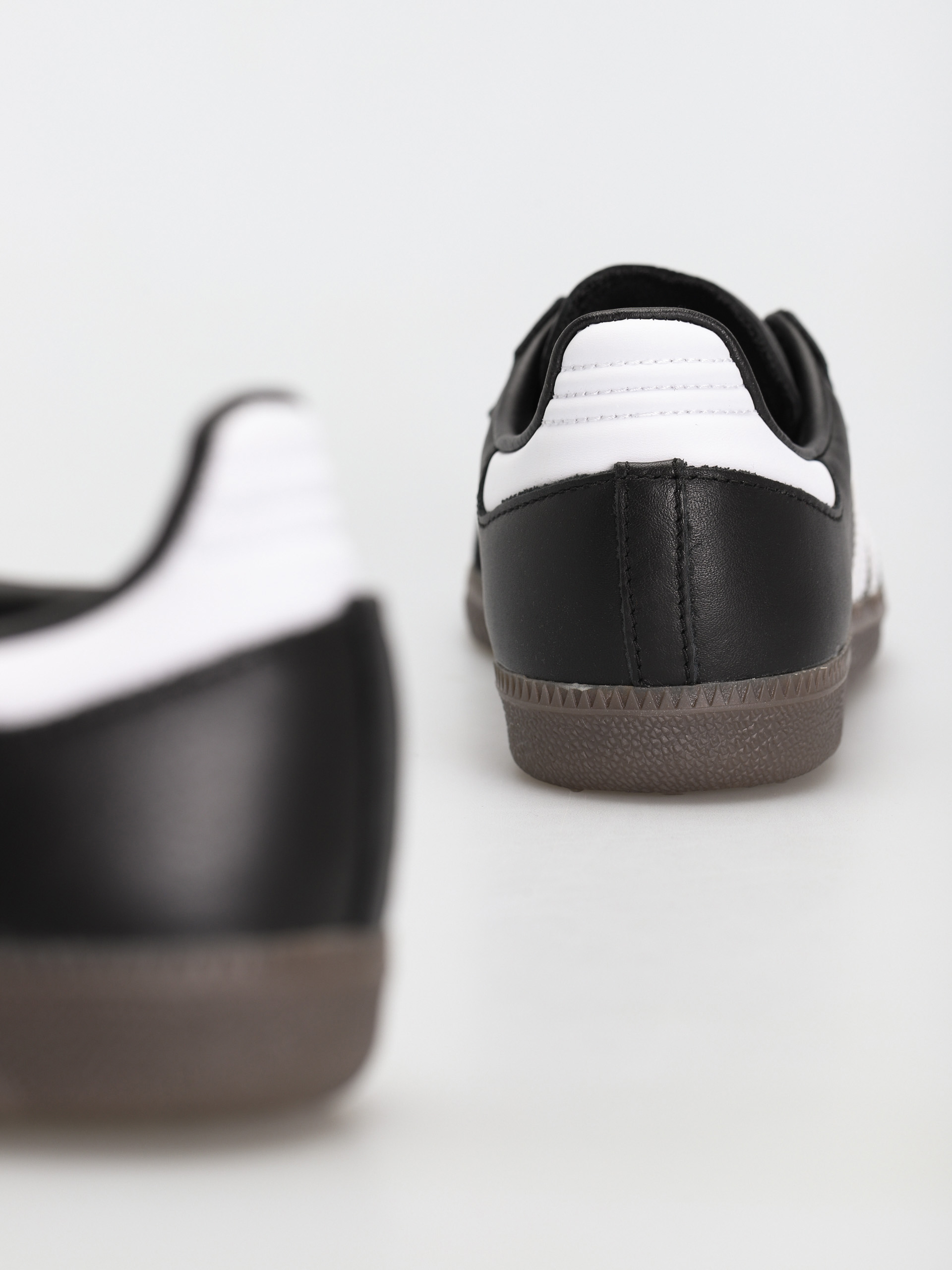 Topánky adidas Samba Adv (cblack/ftwwht/goldmt)