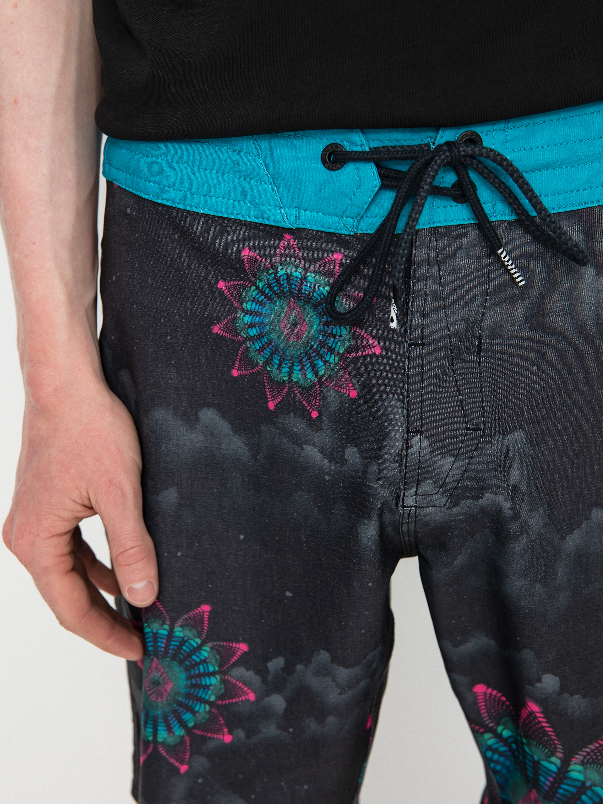 Plážové kraťasy Volcom Star Shields Fa Stoney 18 (black)