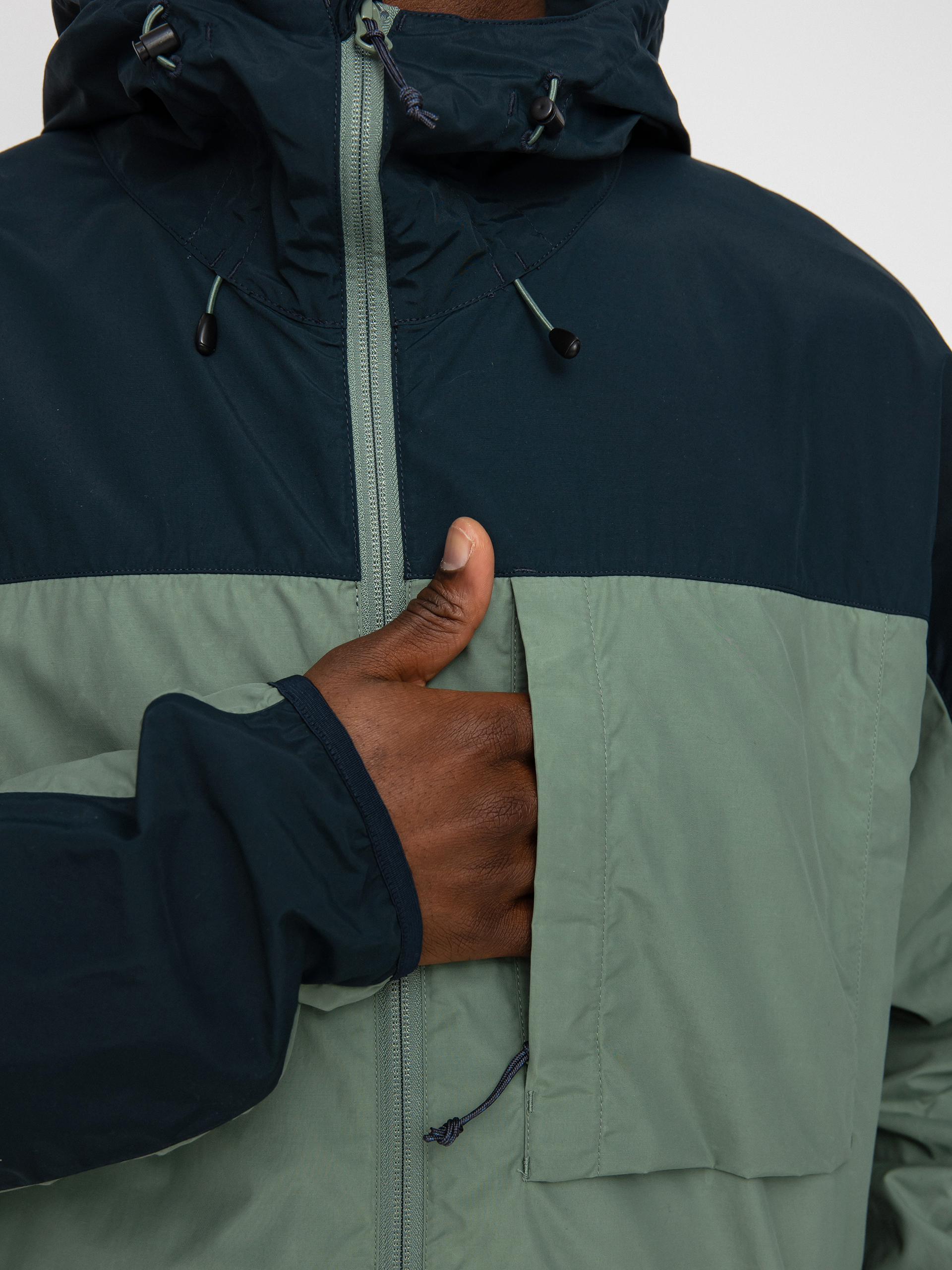 Bunda Fjallraven High Coast Wind (patina green/navy)