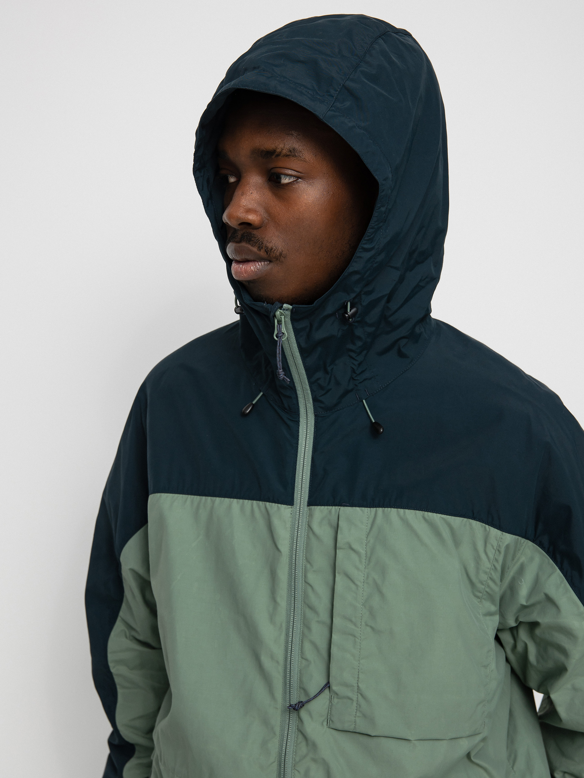 Bunda Fjallraven High Coast Wind (patina green/navy)