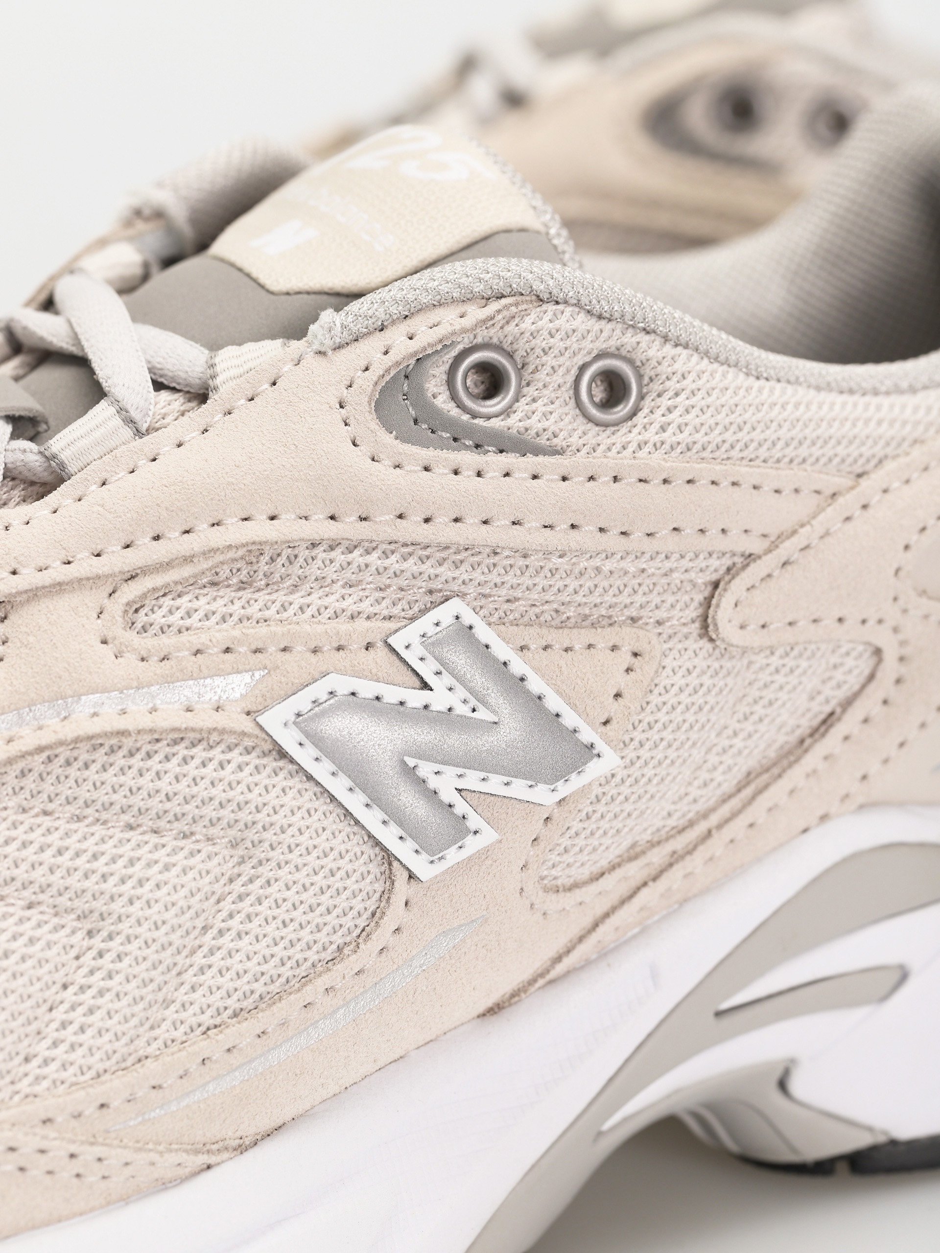Topánky New Balance 725 (munsell white)