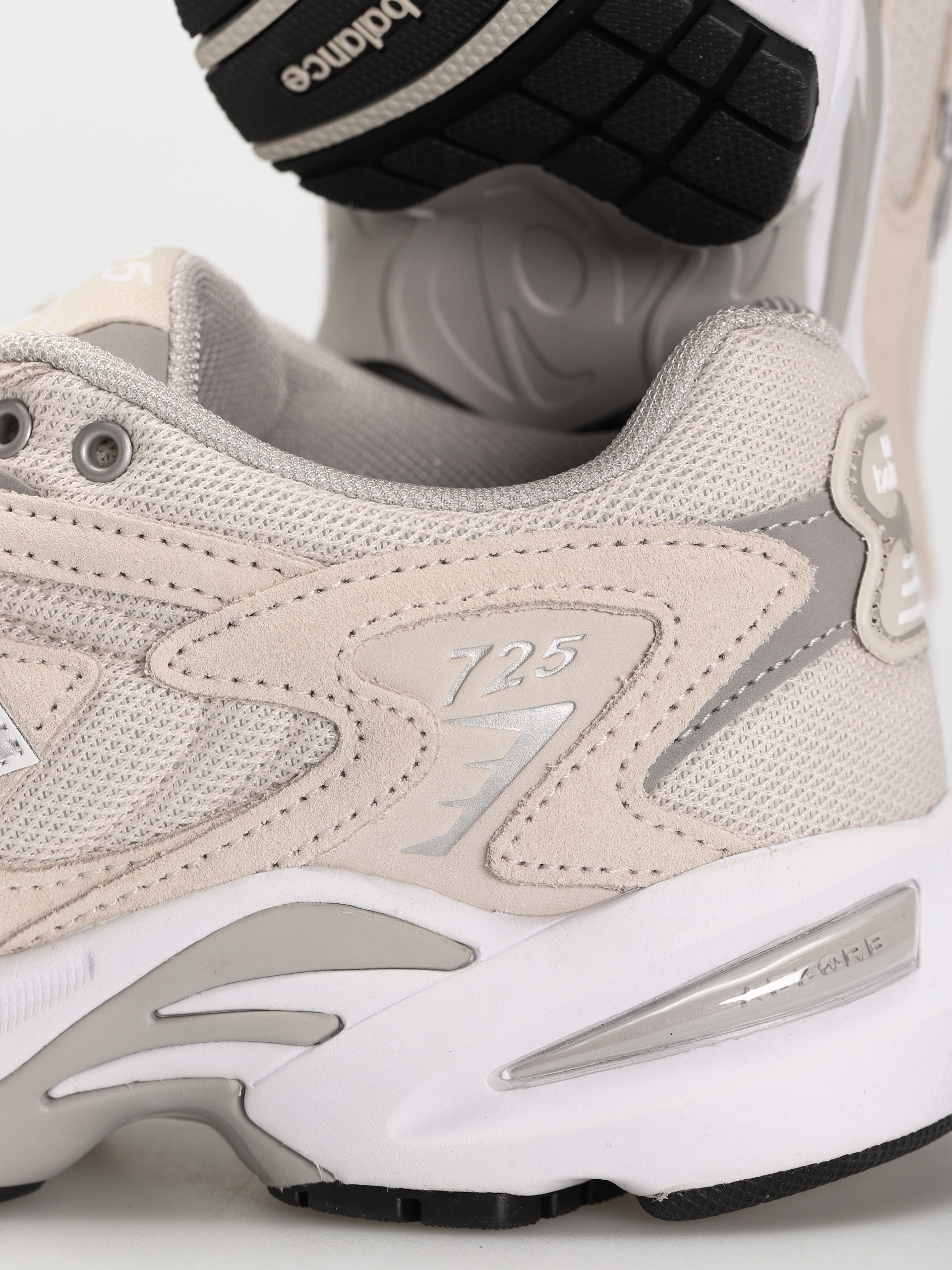 Topánky New Balance 725 (munsell white)