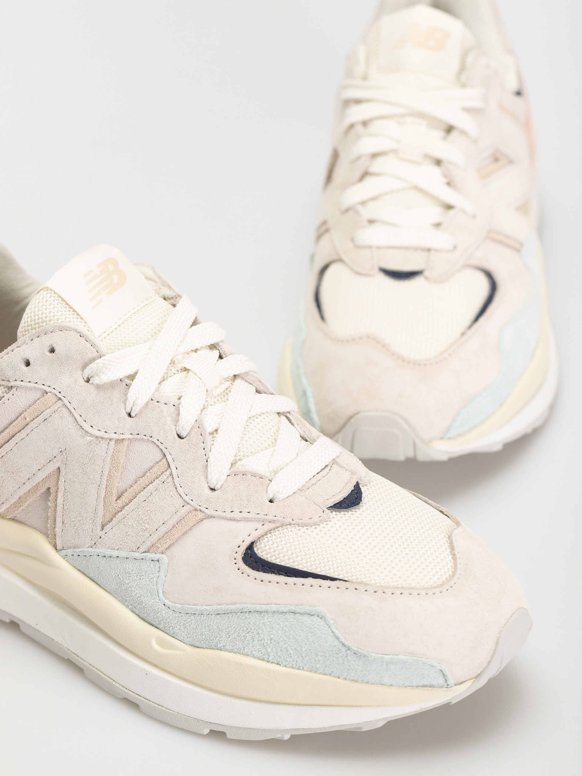 Topánky New Balance 5740 (sea salt)