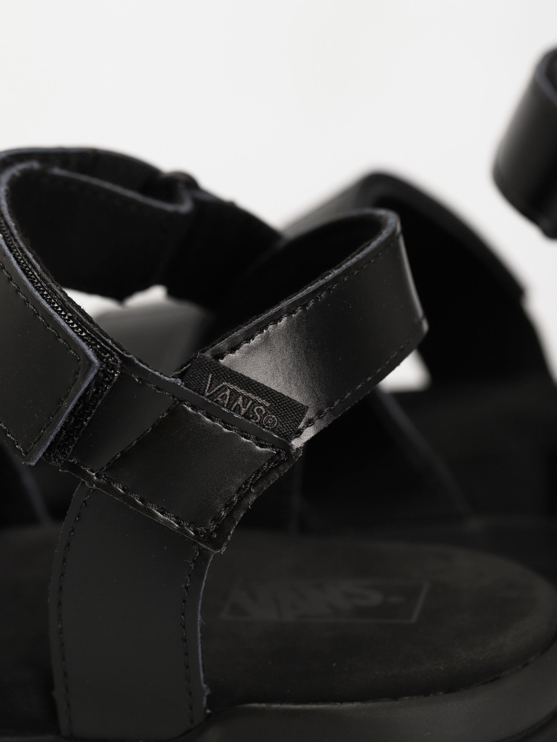 Sandale Vans Colfax Wmn (black)