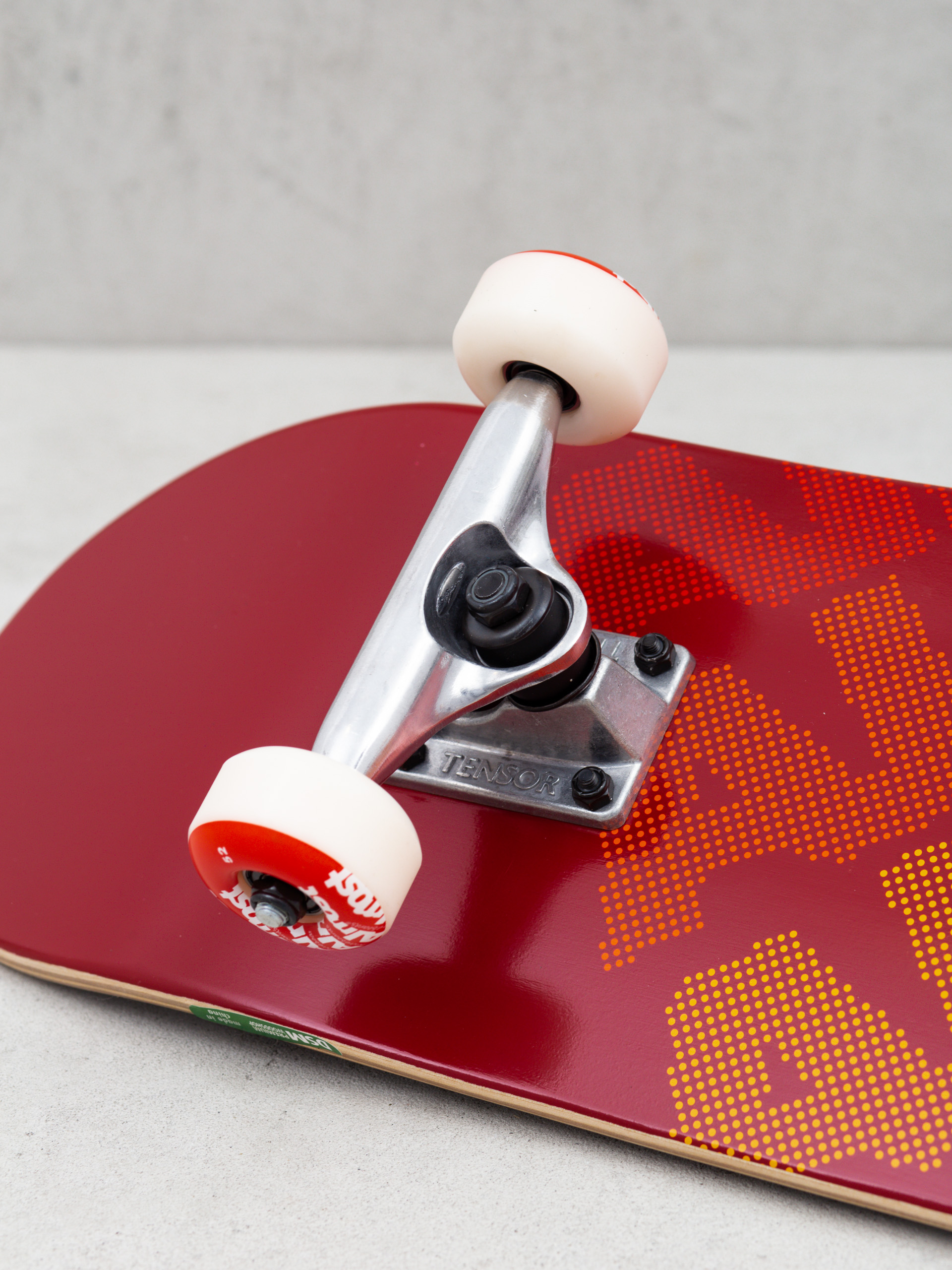 Skateboard Almost Light Bright (red)