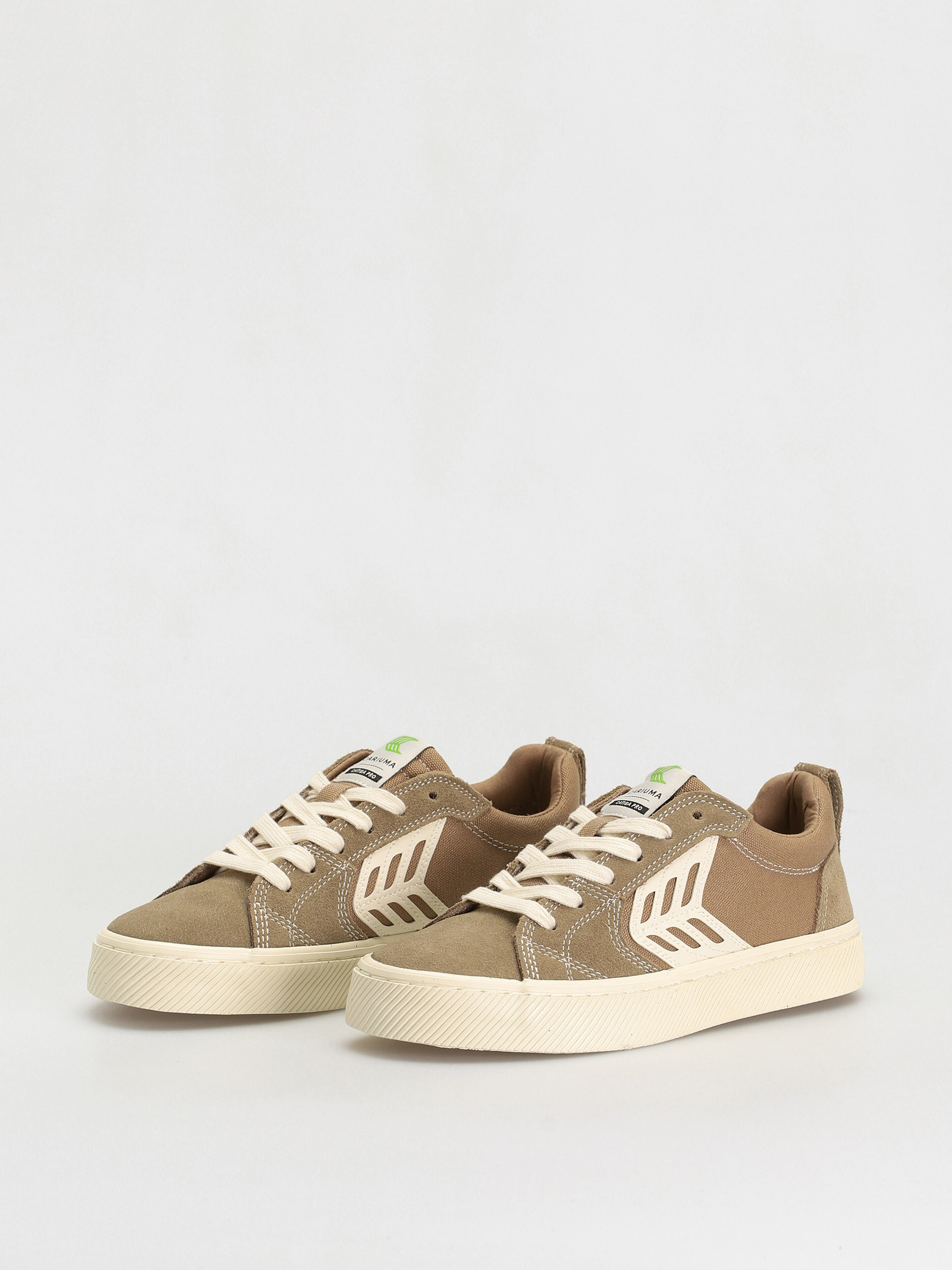 Topánky Cariuma Catiba Pro (burnt sand suede and canvas contrast thread ivory logo)