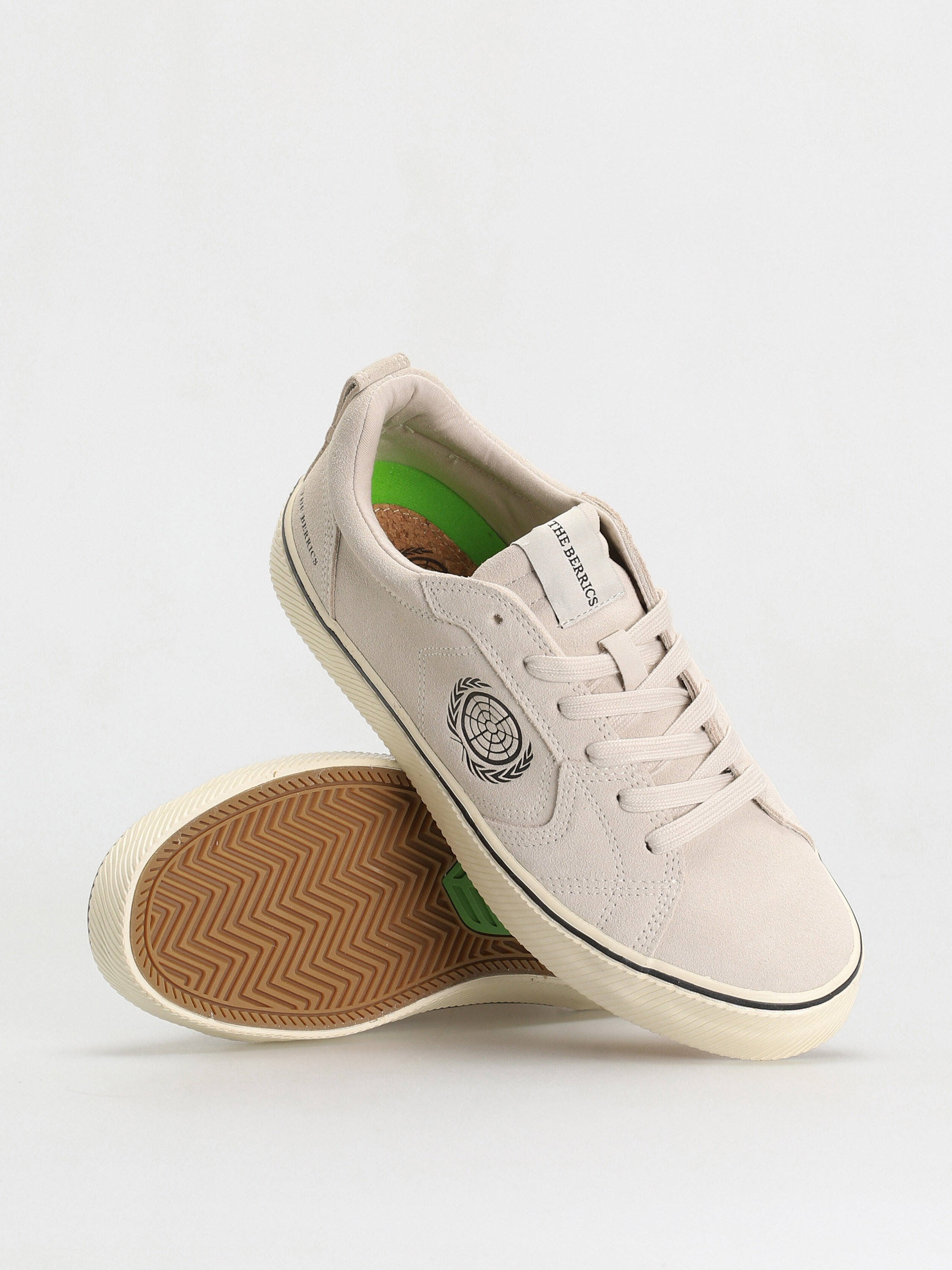 Topánky Cariuma Catiba Pro Berrics (vintage white suede)