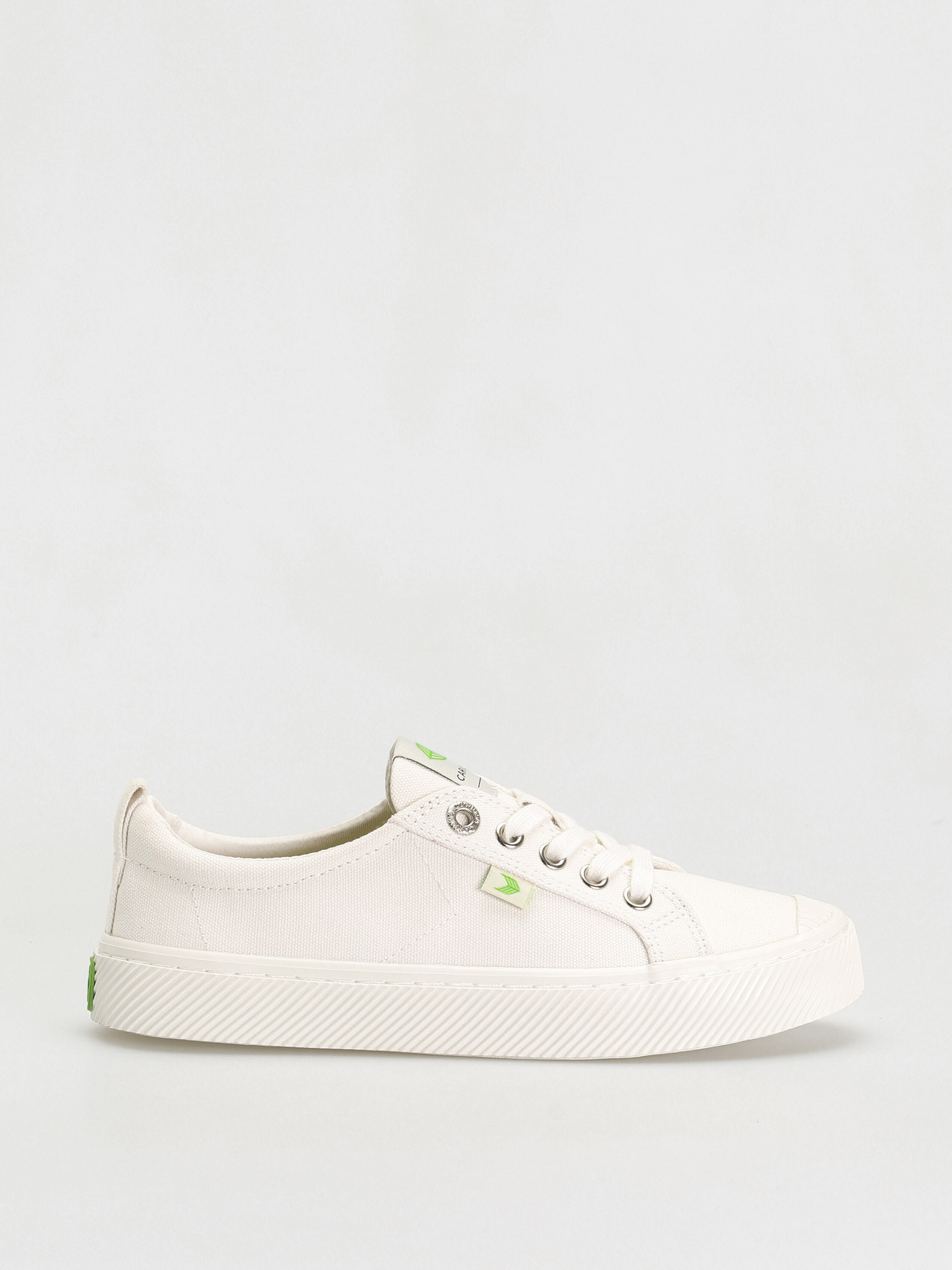 Topu00e1nky Cariuma Oca Low (off white canvas)