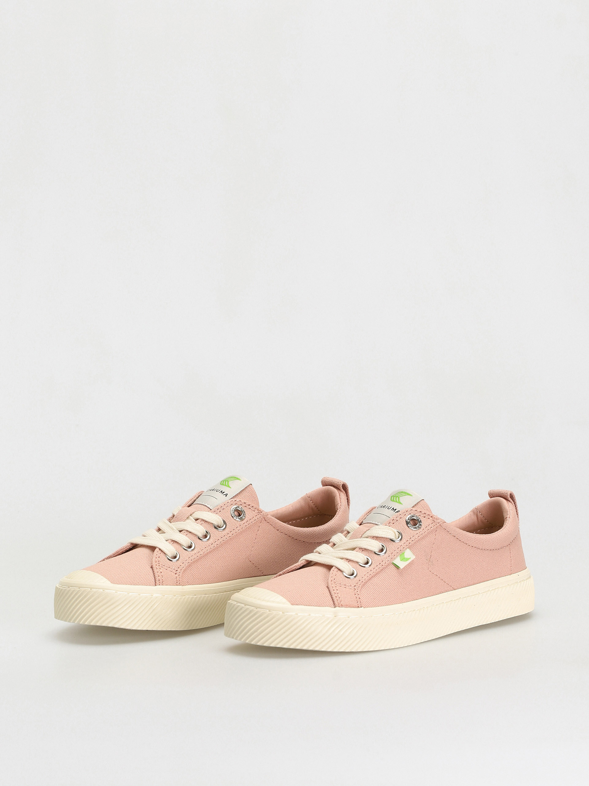 Topánky Cariuma Oca Low (rose canvas)