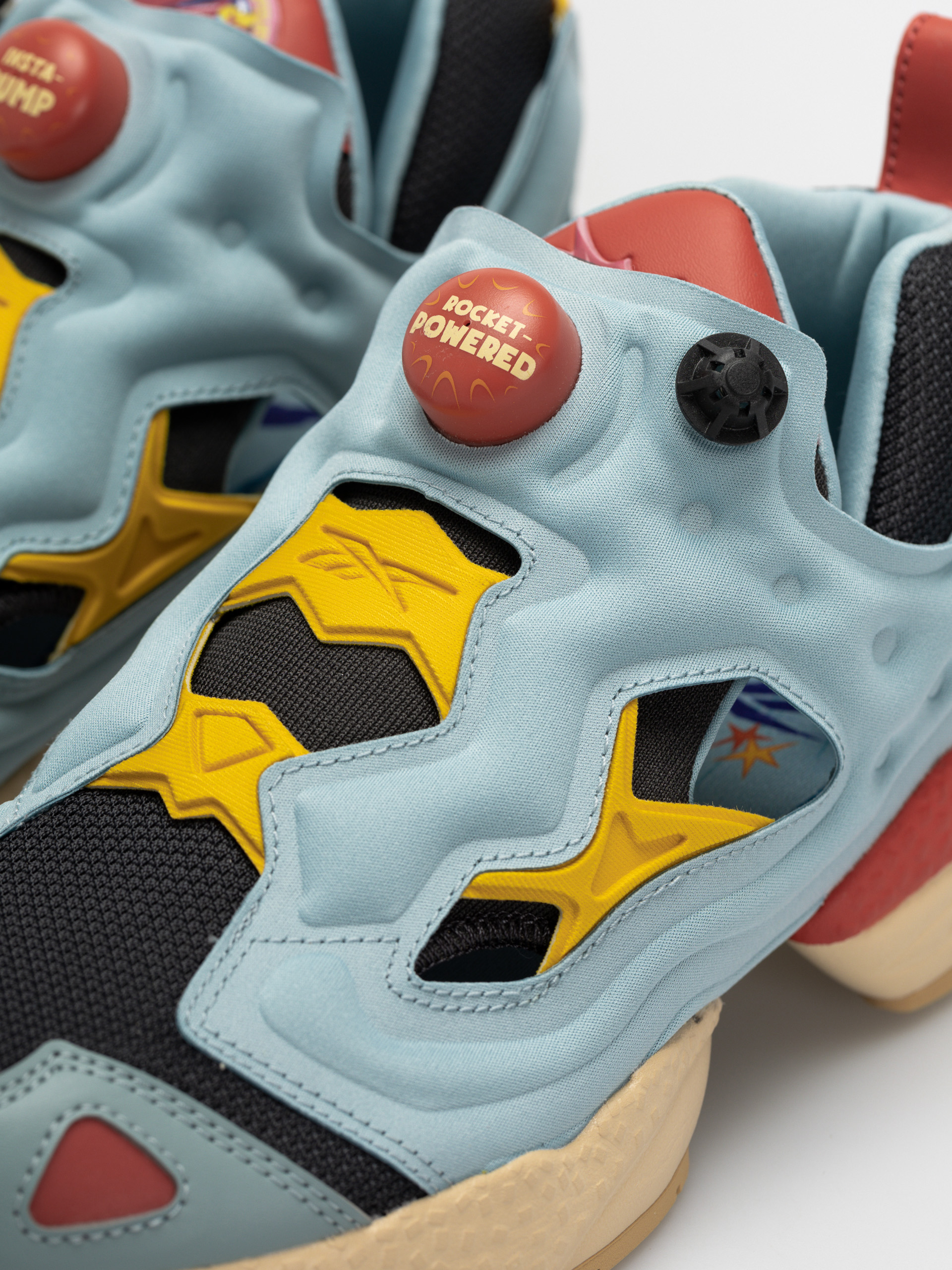 Topánky Reebok Instapump Fury 95 (whstea/rhodon/alwyel)