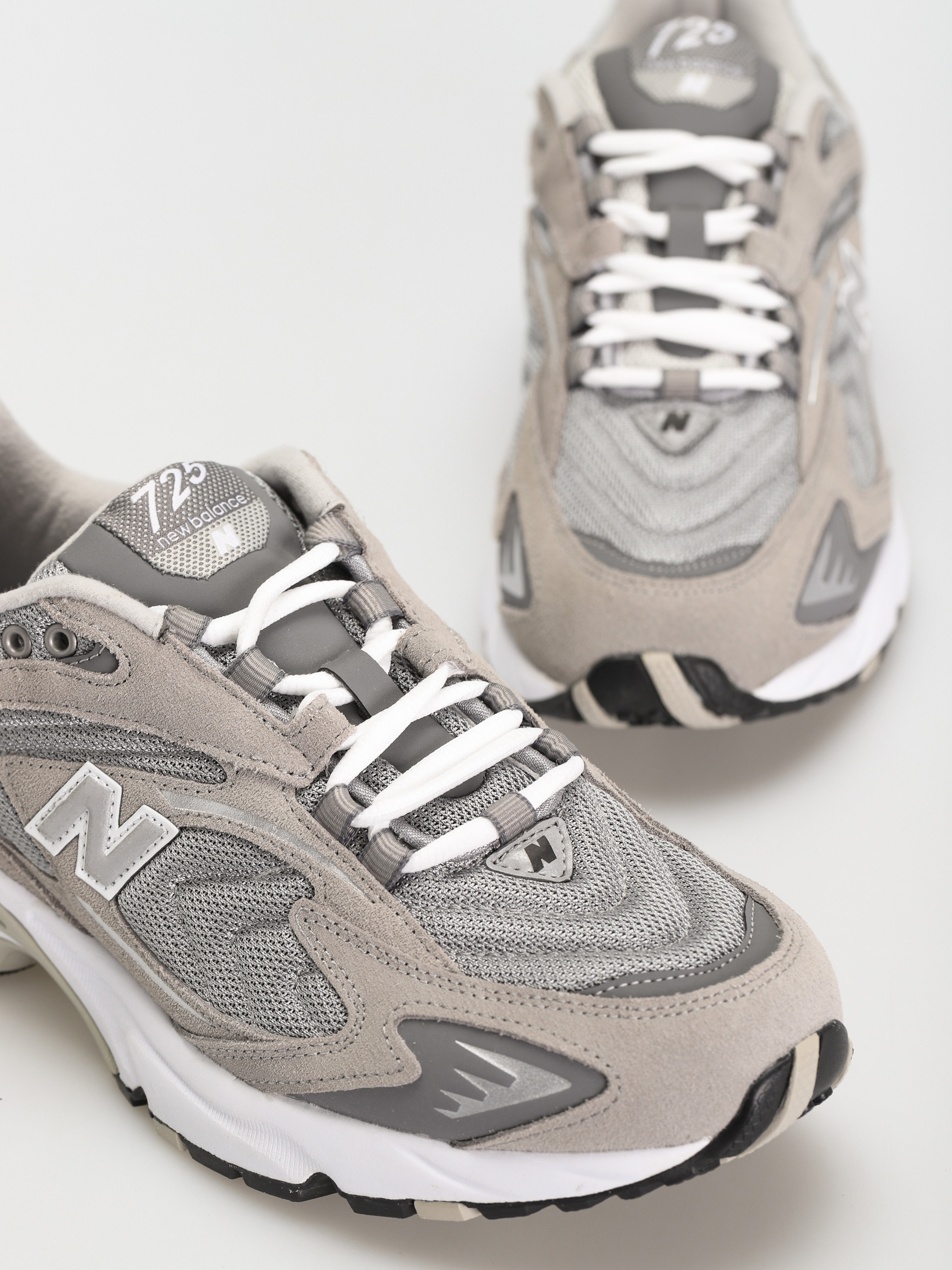 Topánky New Balance 725 (grey)