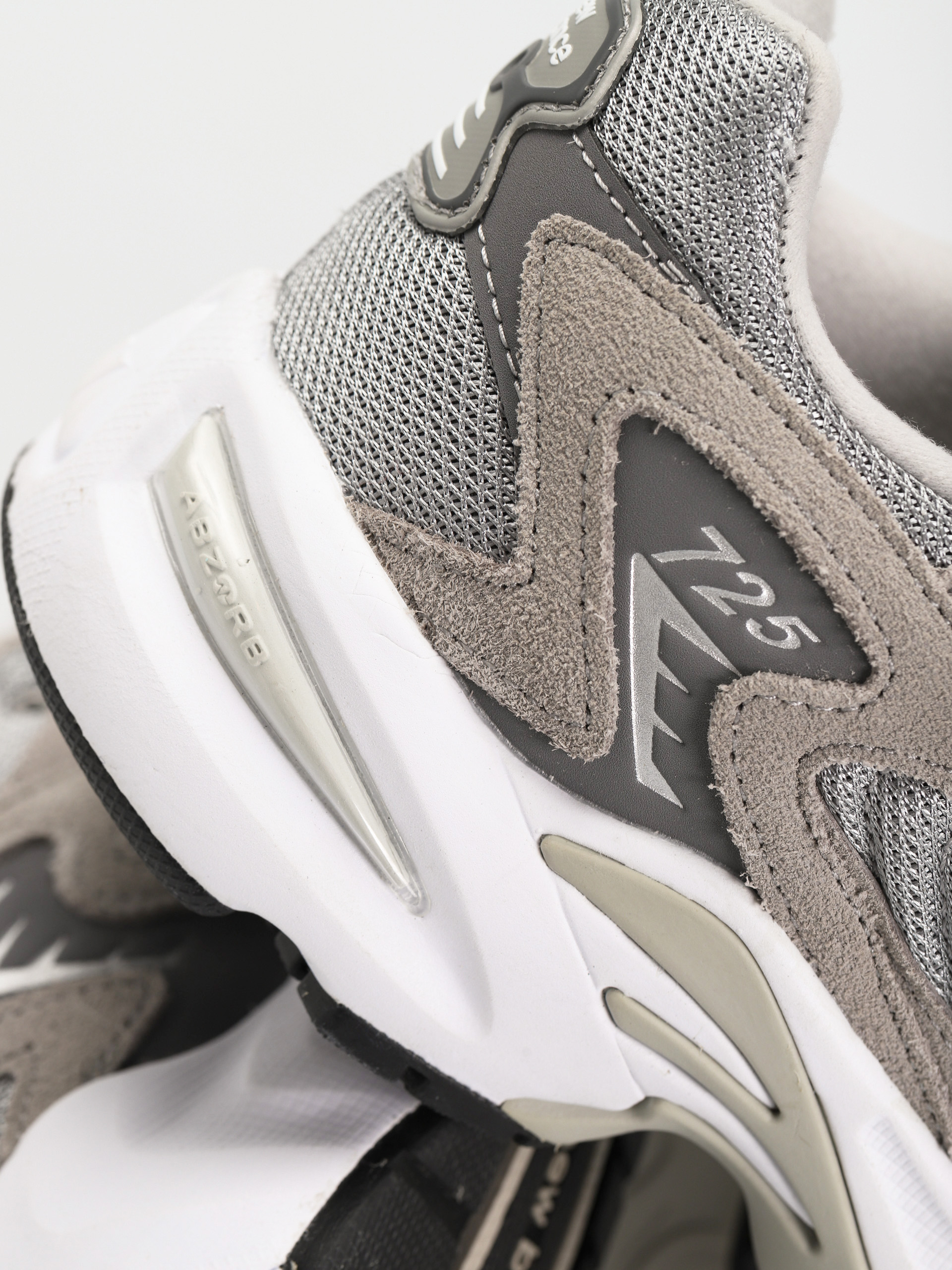 Topánky New Balance 725 (grey)