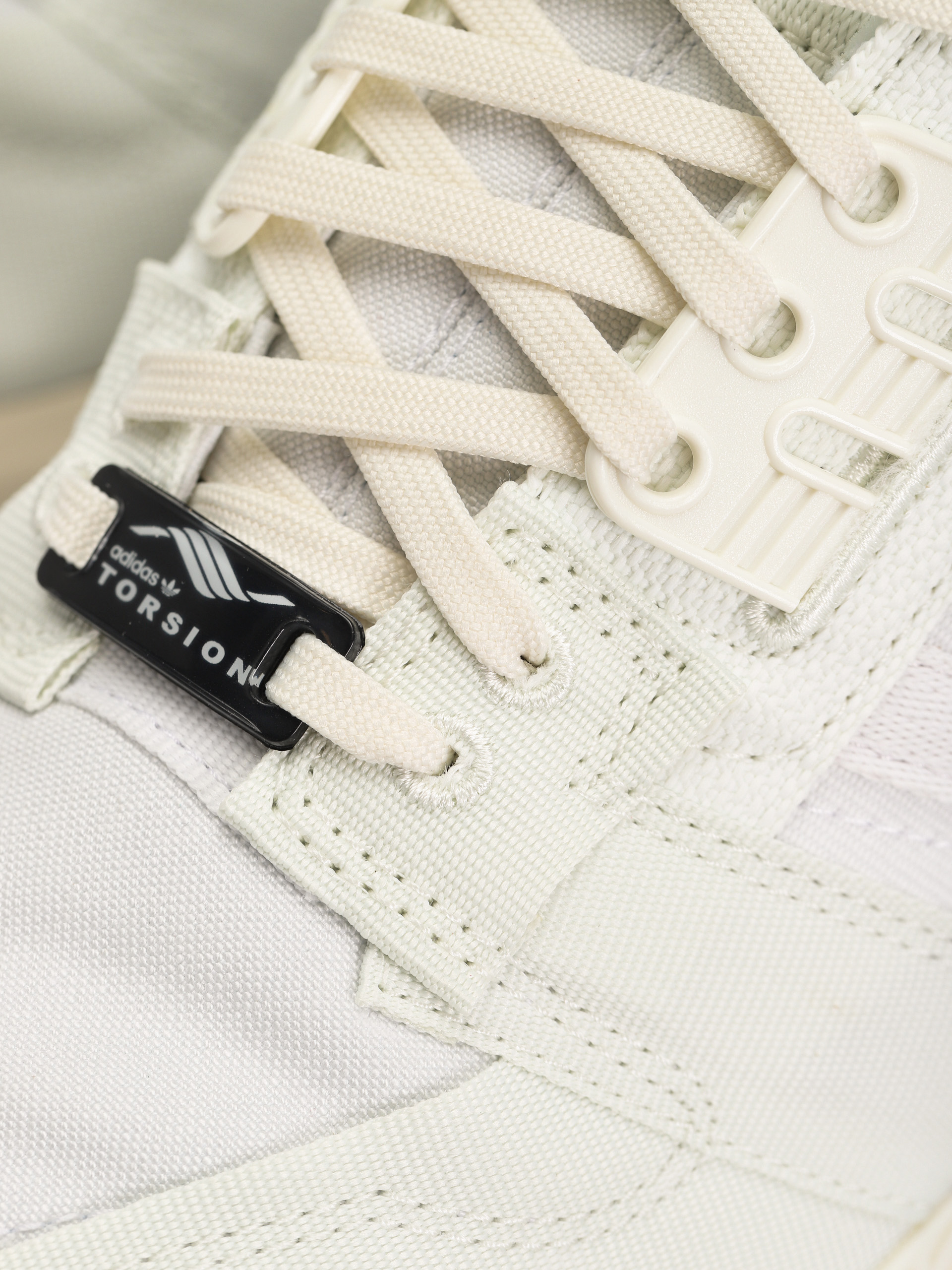 Topánky adidas Originals Zx 8000 Parley (owhite/whitin/ftwwht)