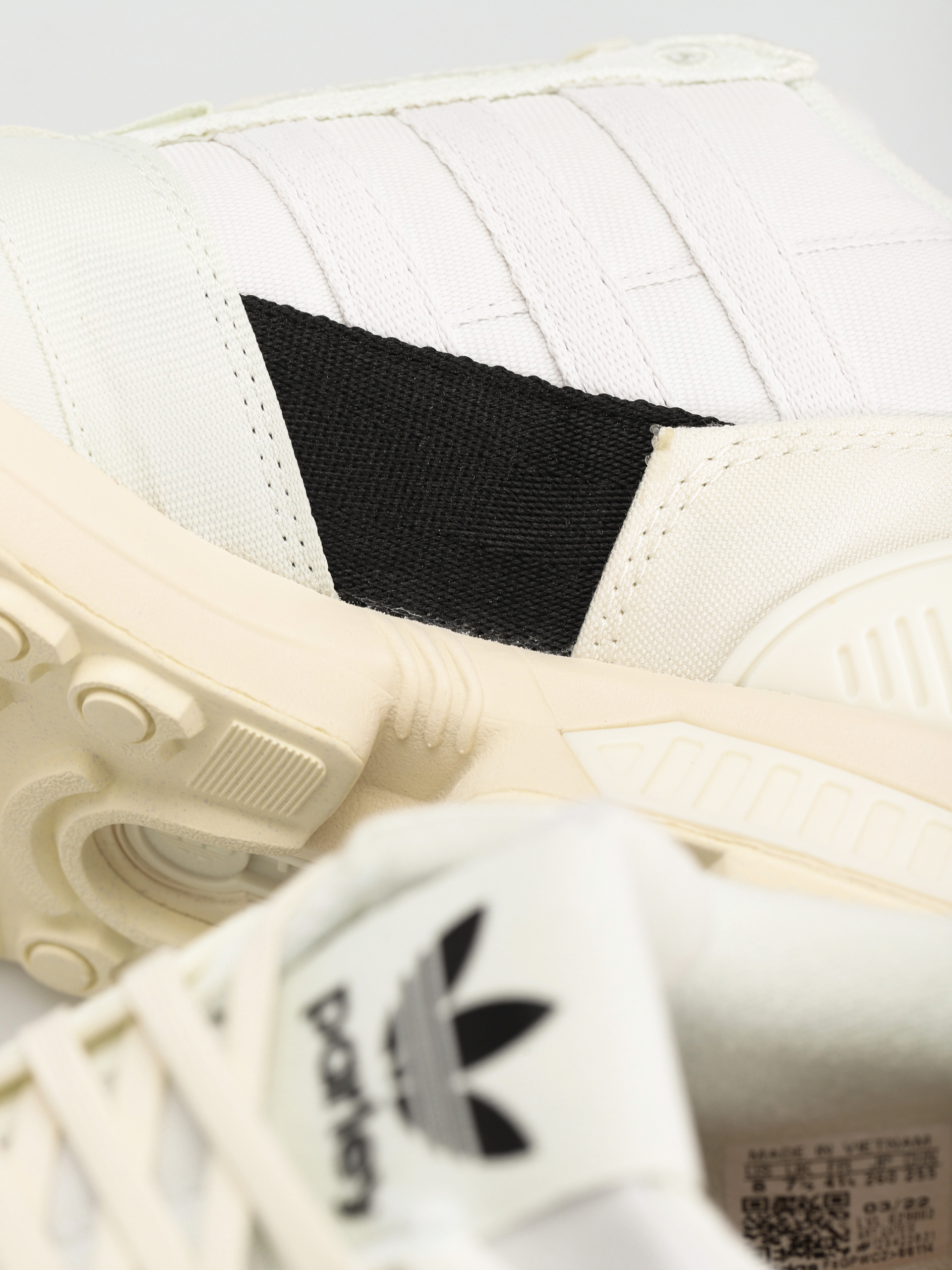 Topánky adidas Originals Zx 8000 Parley (owhite/whitin/ftwwht)