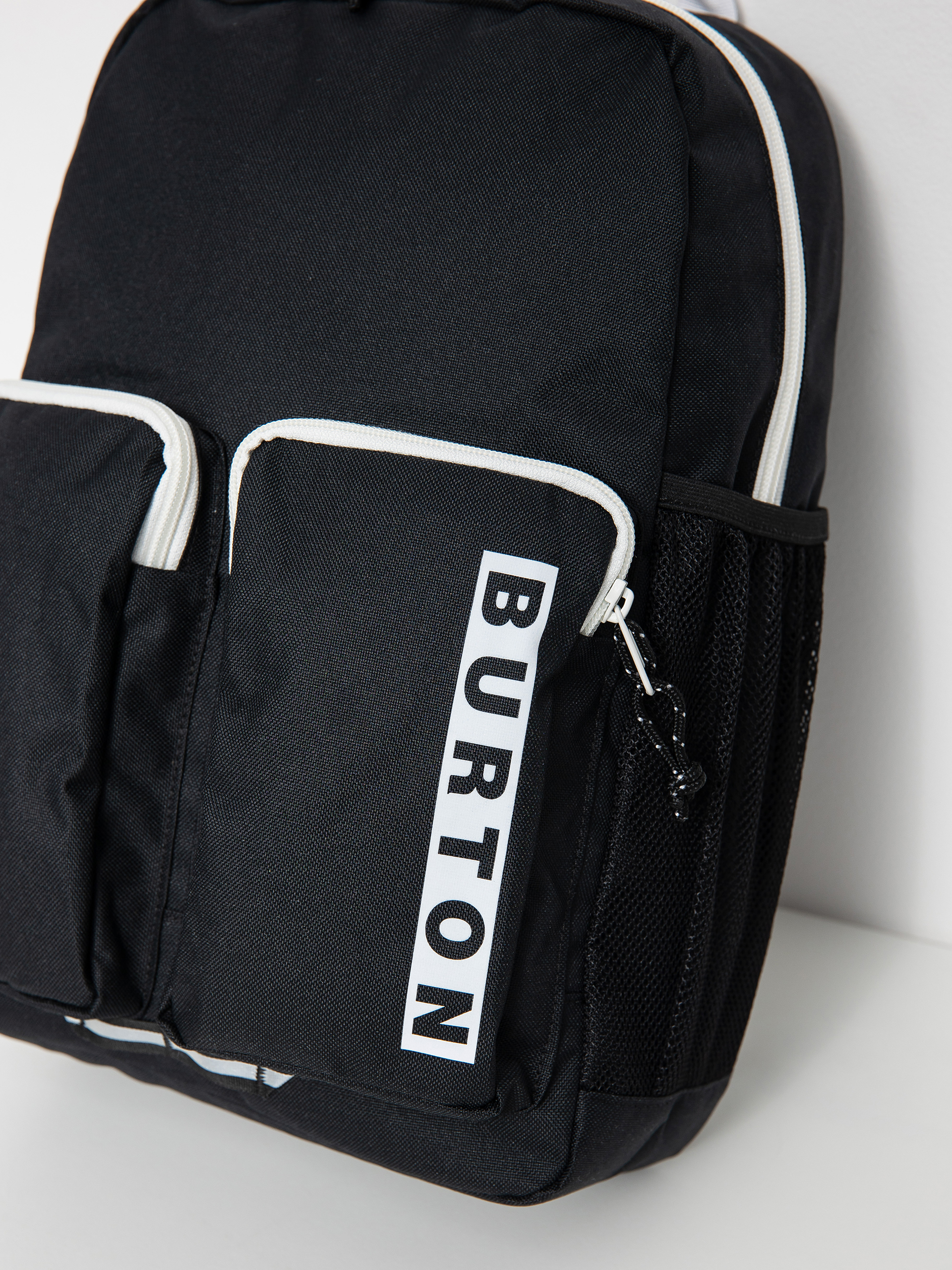 Batoh Burton Gromlet 15L JR (true black)