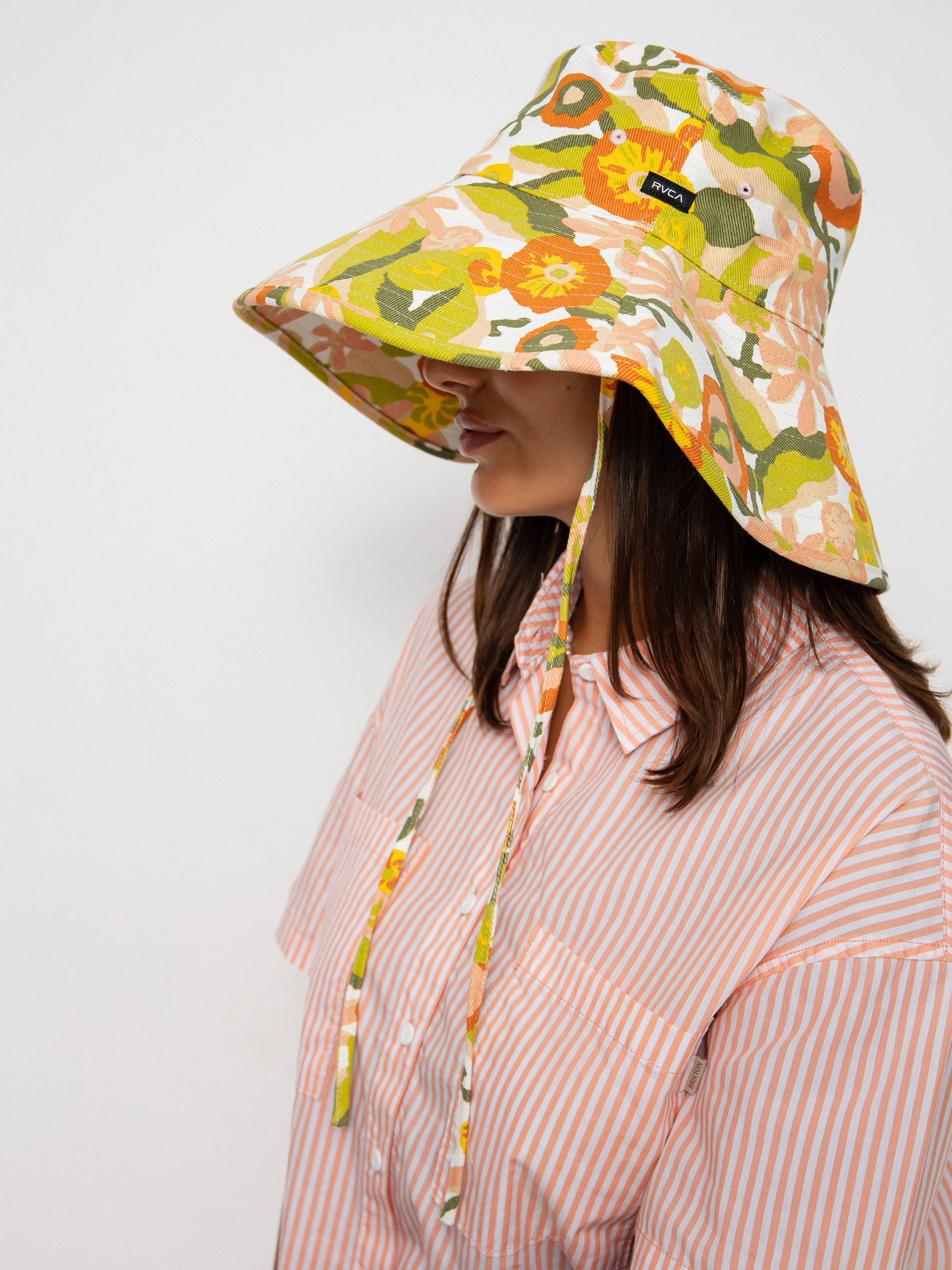 Klobúk RVCA Sunlight Bucket Hat Wmn (white)