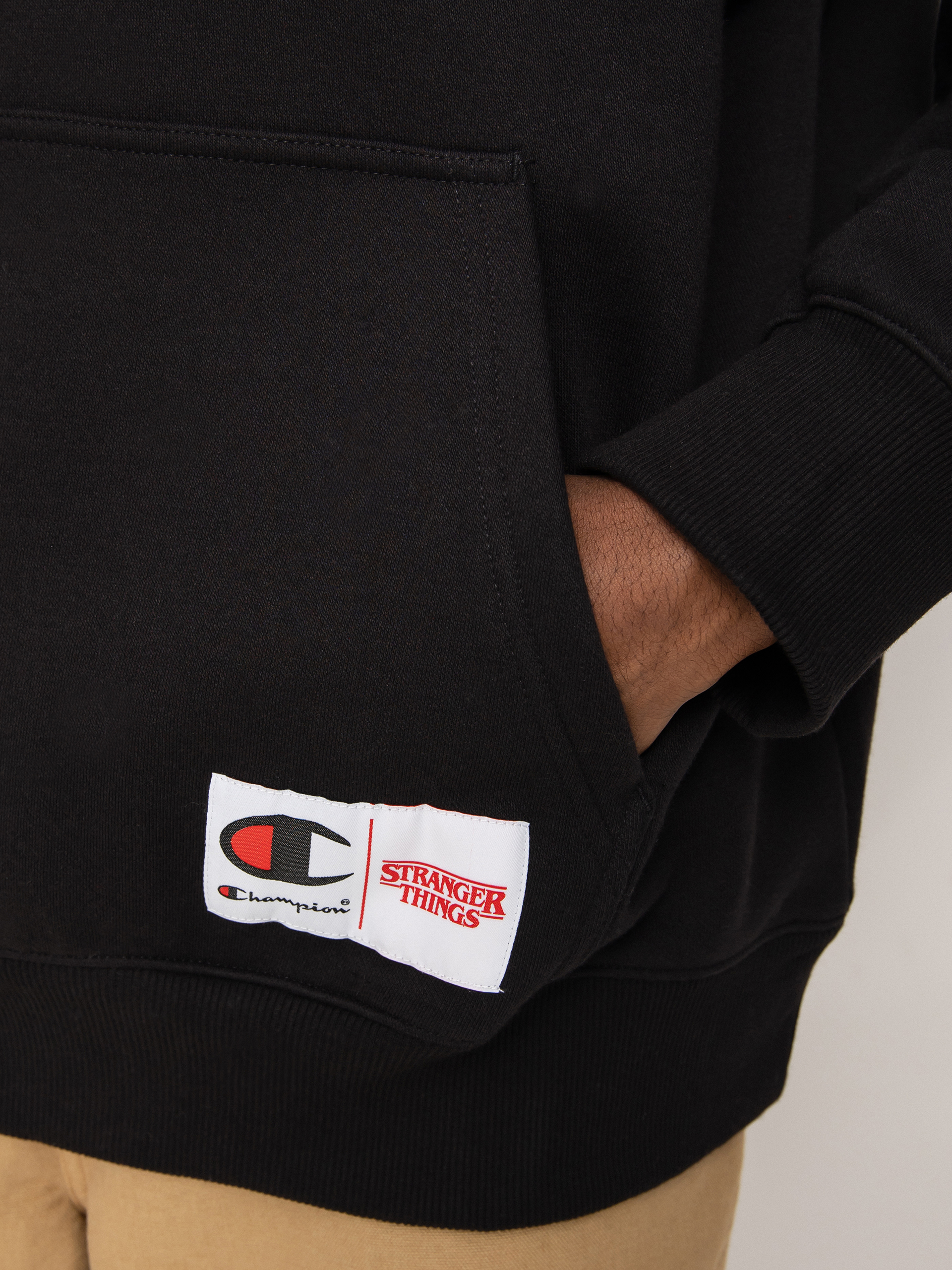 Mikina s kapucňou Champion X Stranger Things Hooded Sweatshirt 217780 HD (nbk)