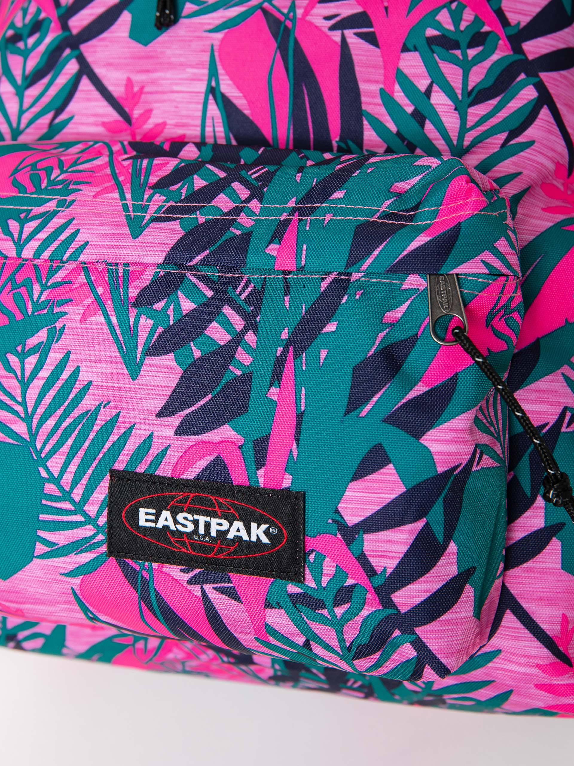 Batoh Eastpak Padded Pak R (brize rose)
