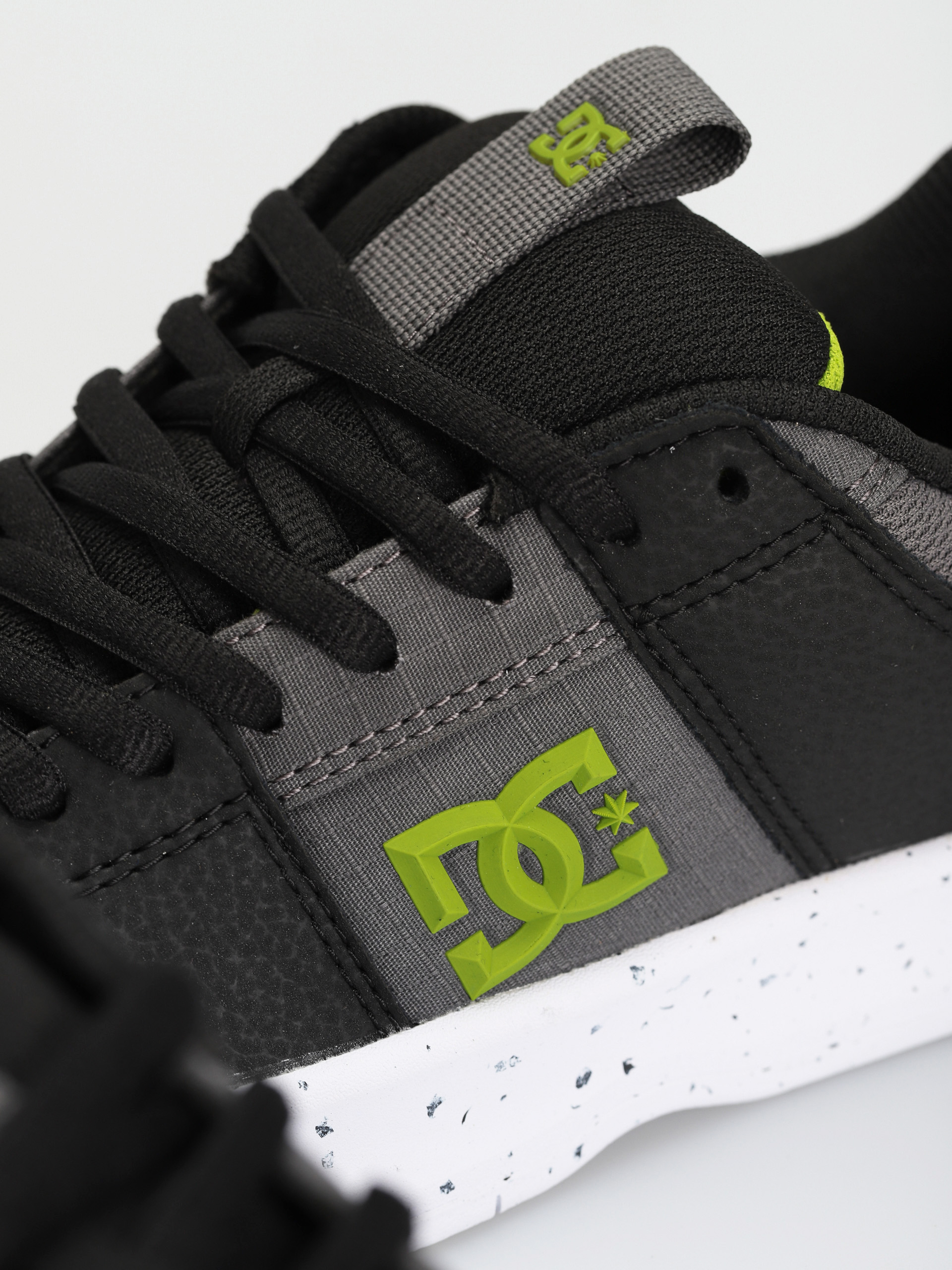 Topánky DC Lynx Zero Waste (black/grey/green)