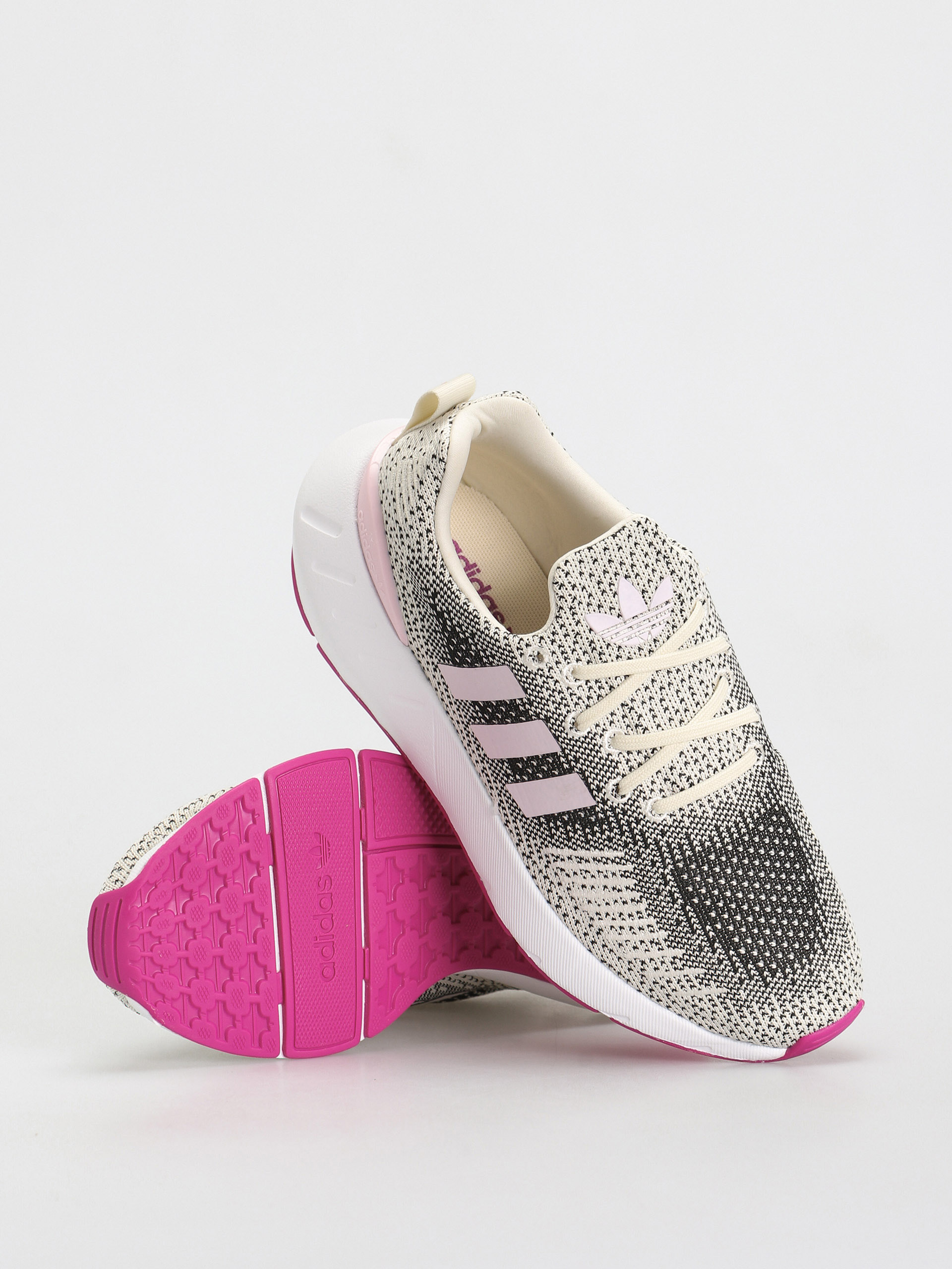 Topánky adidas Originals Swift Run 22 W Wmn (cwhite/clpink/vivpnk)