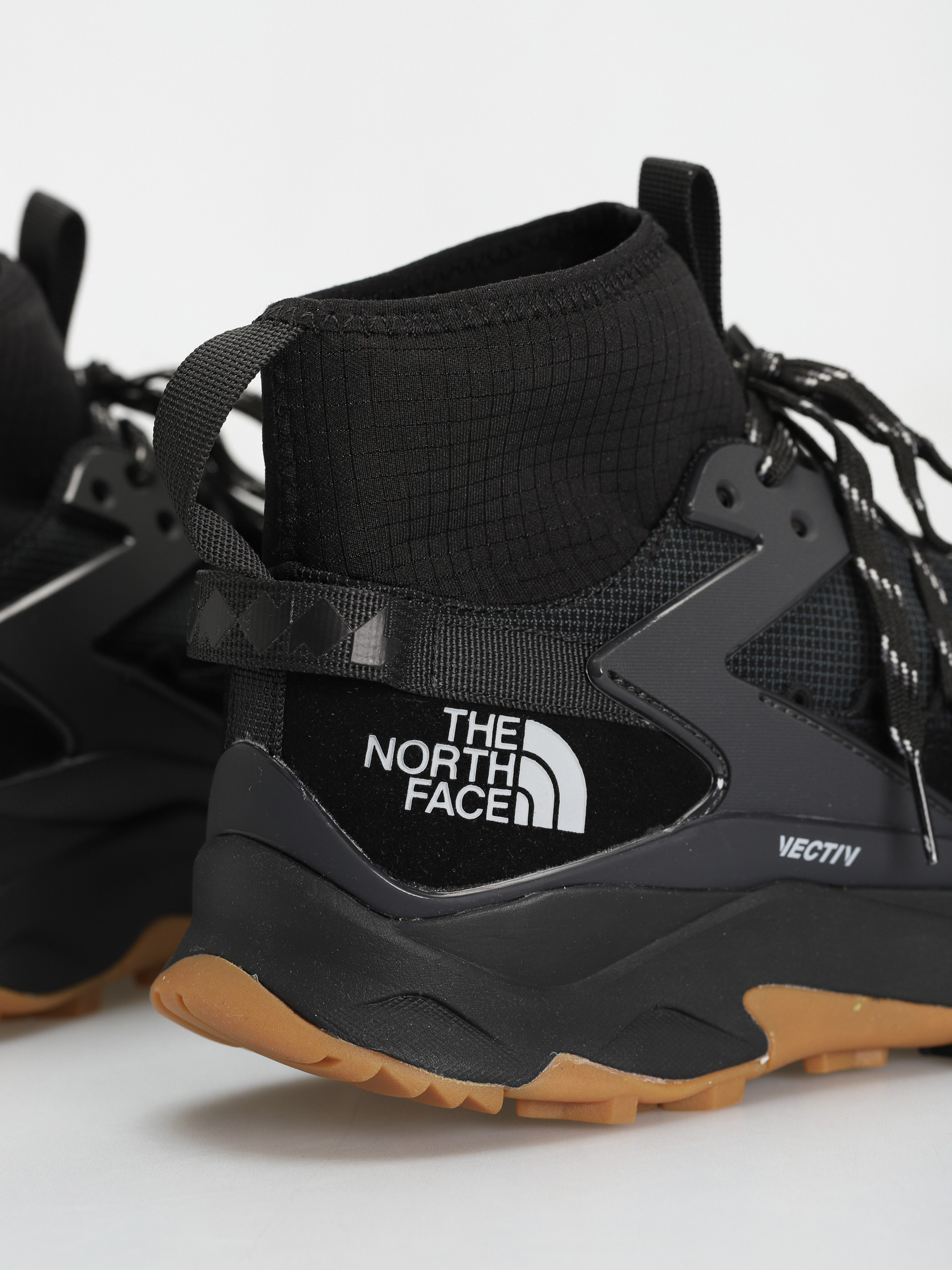 Topánky The North Face Vectiv Taraval Peak (tnf black/asphalt grey)