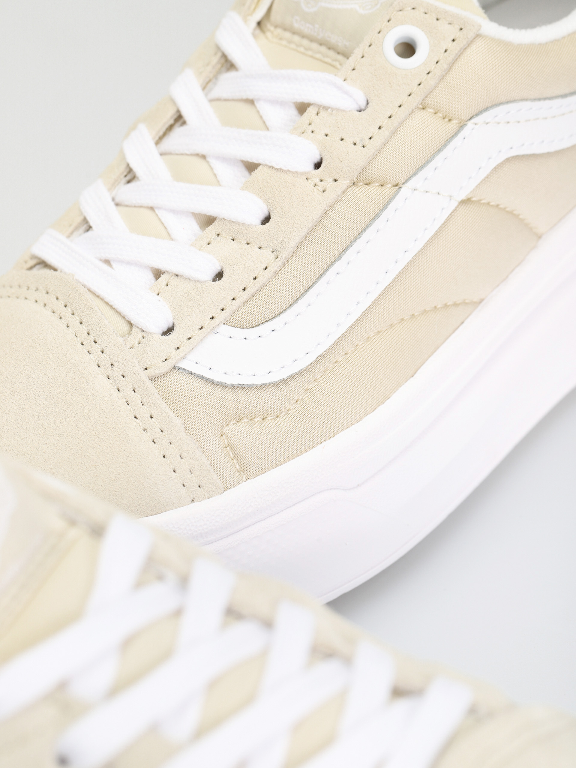 Topánky Vans Old Skool Overt CC (sand/white)