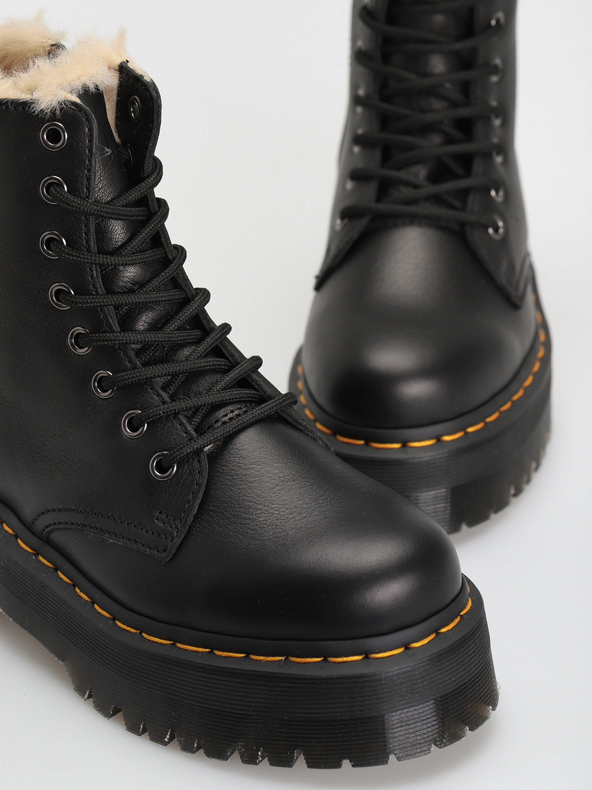 Topánky Dr. Martens Jadon FL Wmn (black pisa natural em toby 900g)
