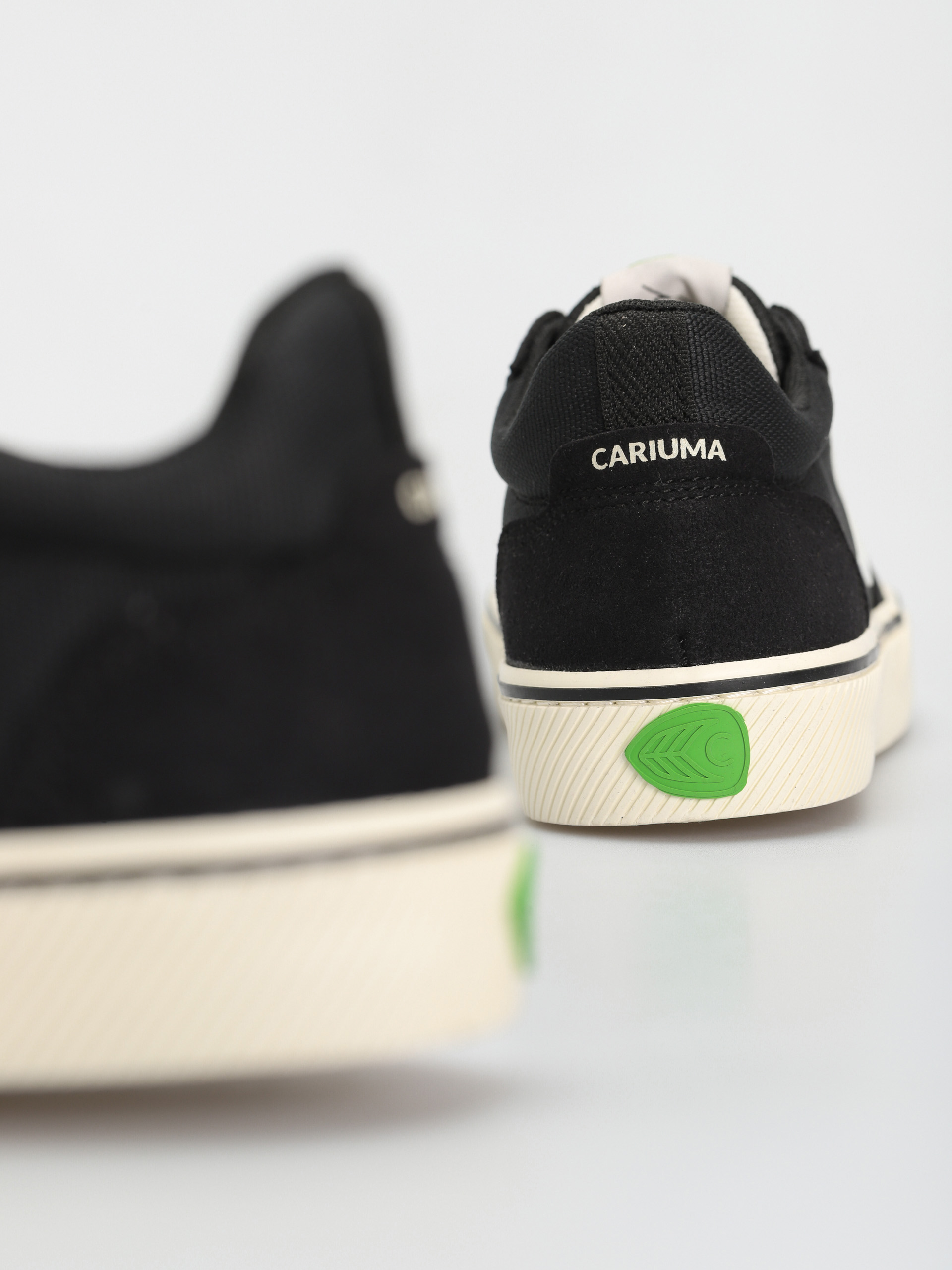 Topánky Cariuma Vallely (black/ivory)