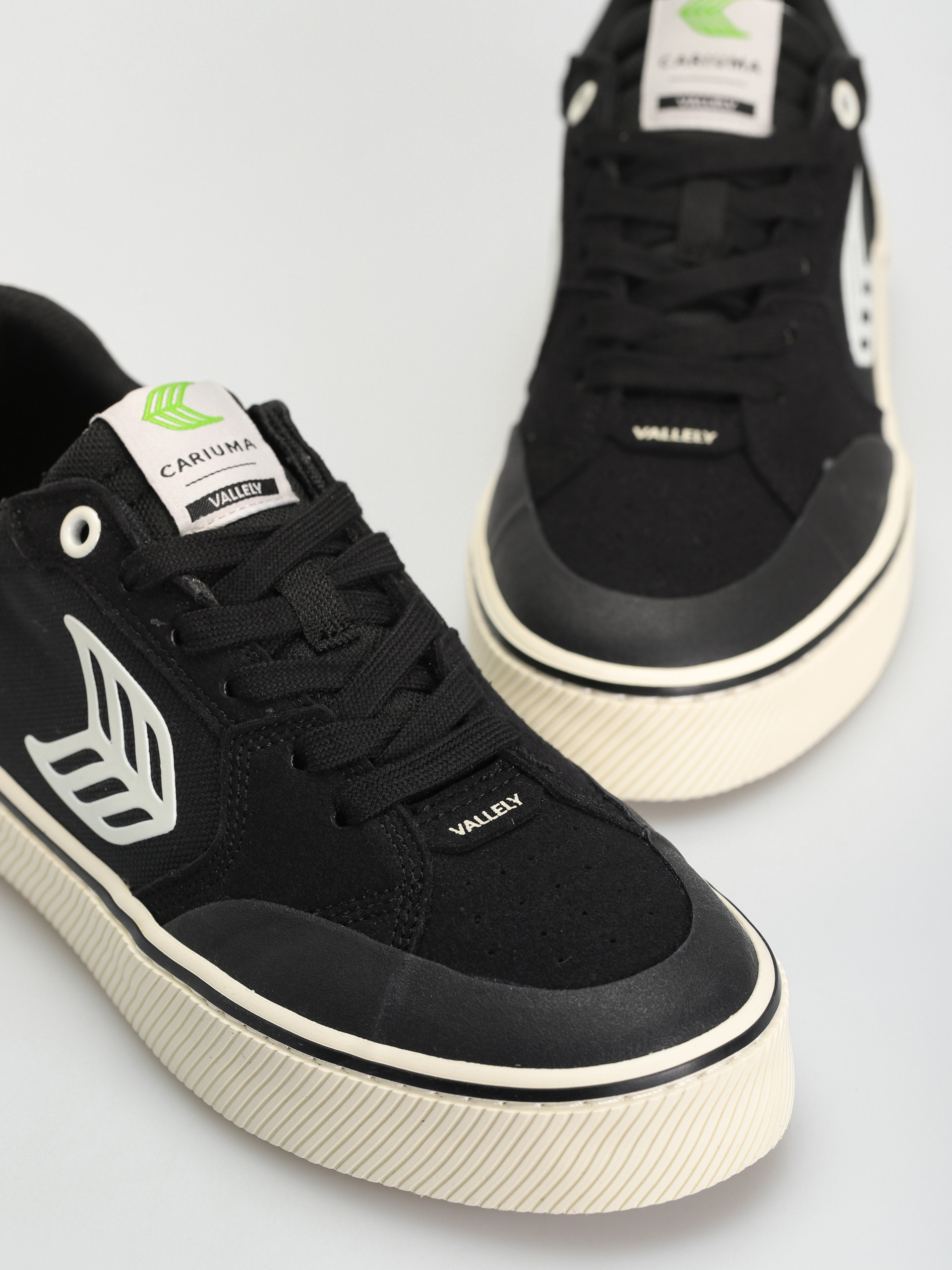 Topánky Cariuma Vallely (black/ivory)