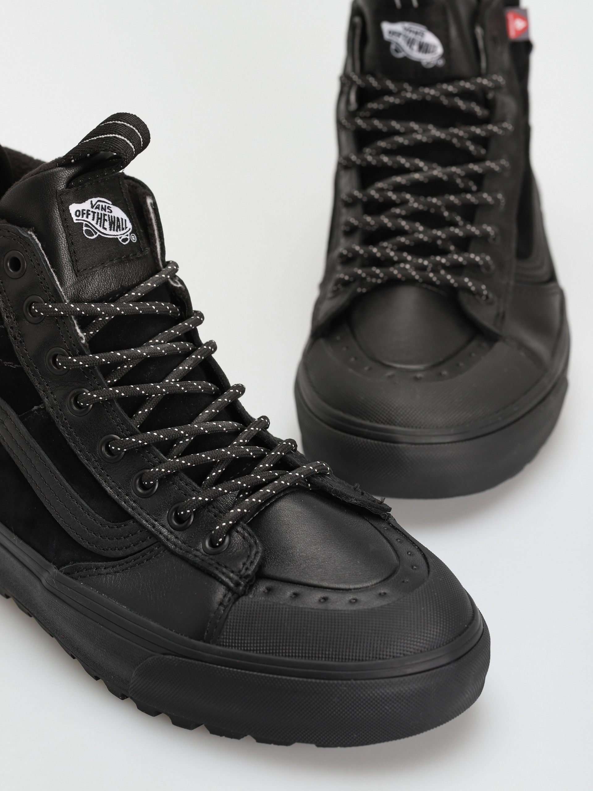 Topánky Vans Sk8 Hi MTE 2 (black/black)