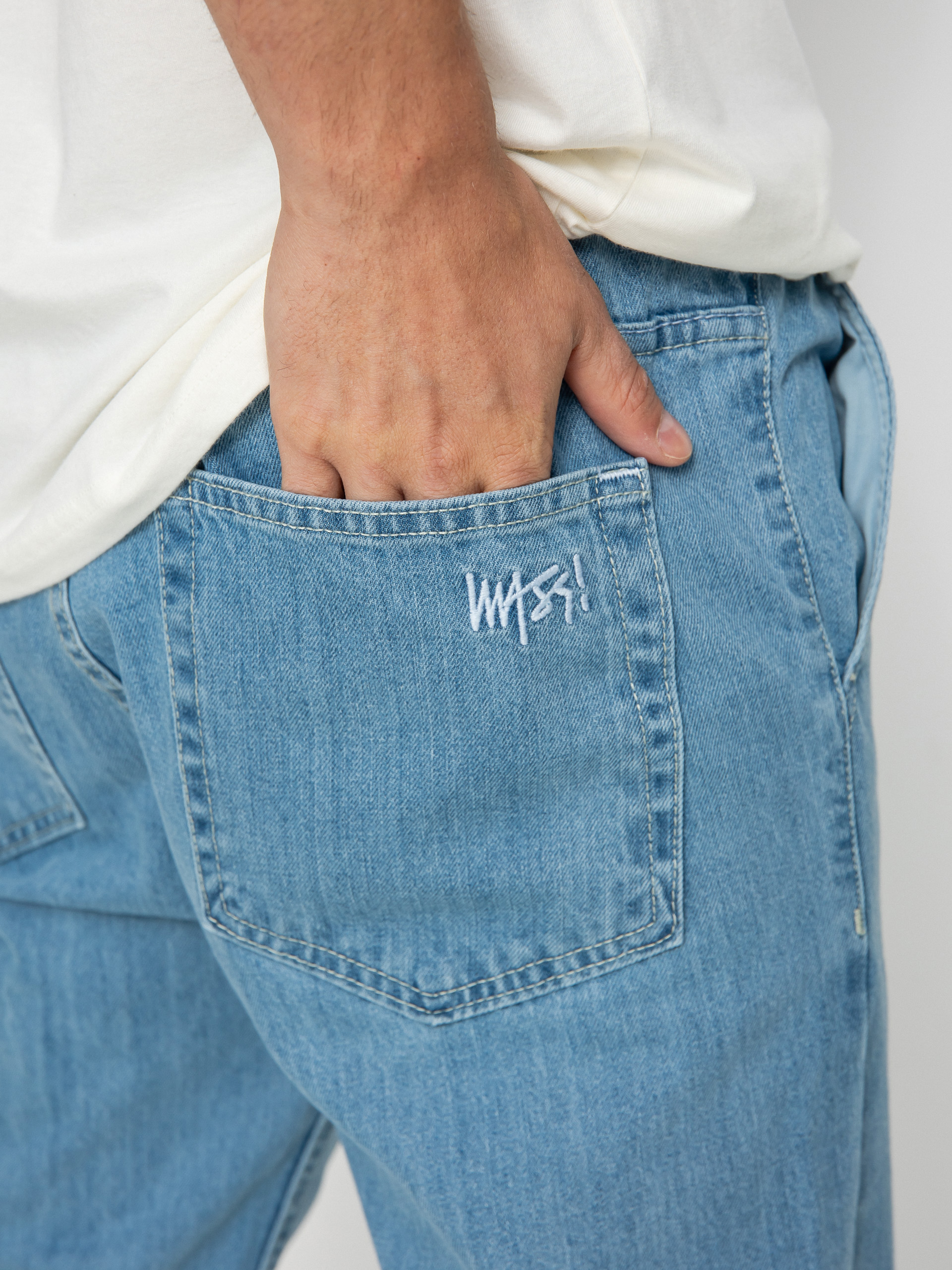 Nohavice MassDnm Signature 2.0 Joggers Jeans Sneaker Fit (light blue)