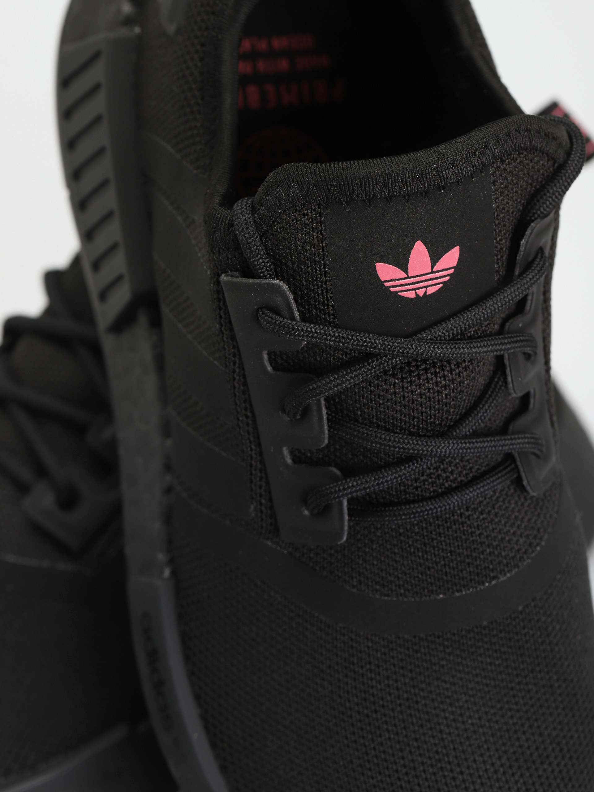 Topánky adidas Originals Nmd R1 Primeblue Wmn (cblack/cblack/sopink)