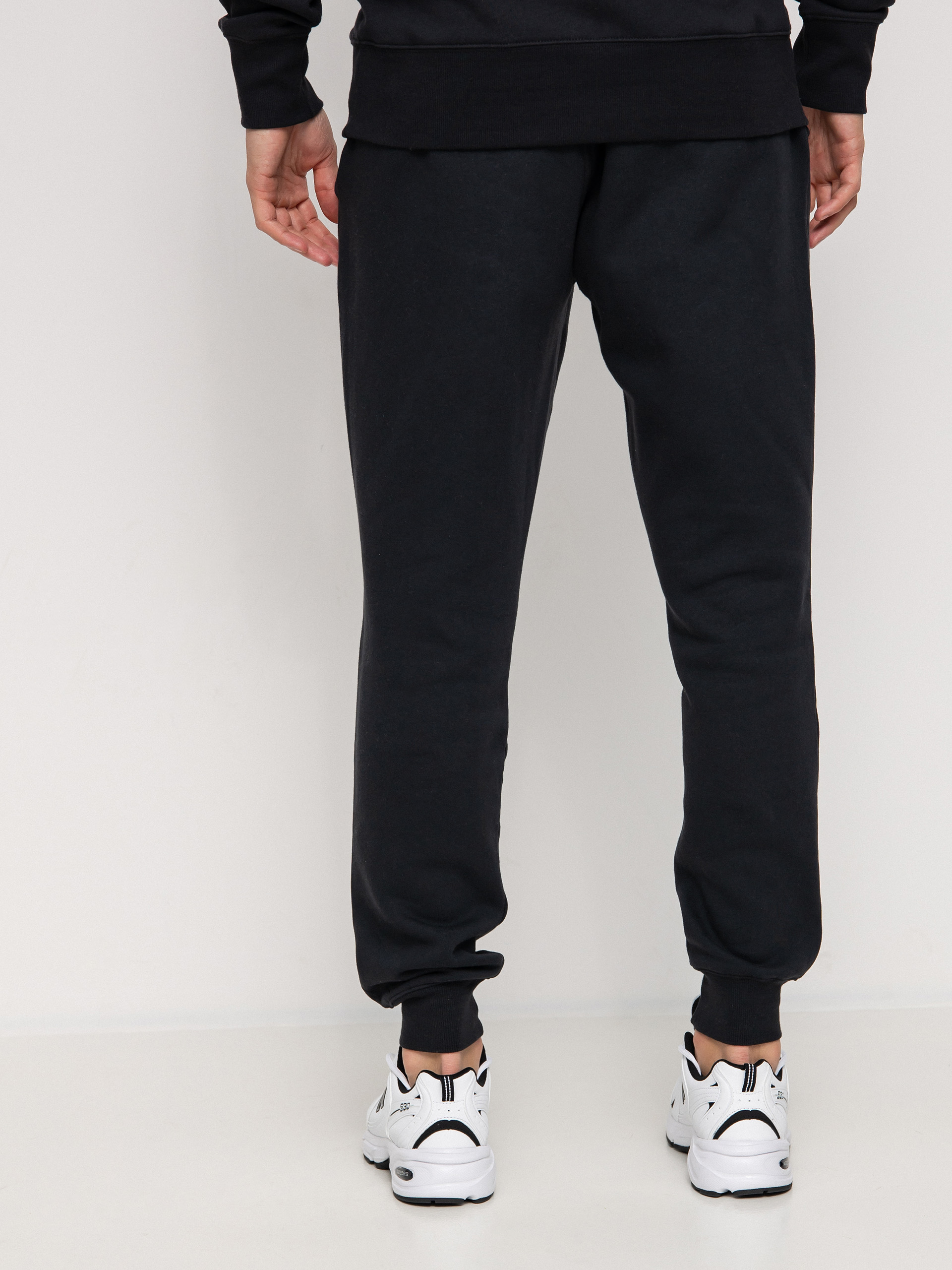 Nohavice New Balance Classic Core Fleece (black)