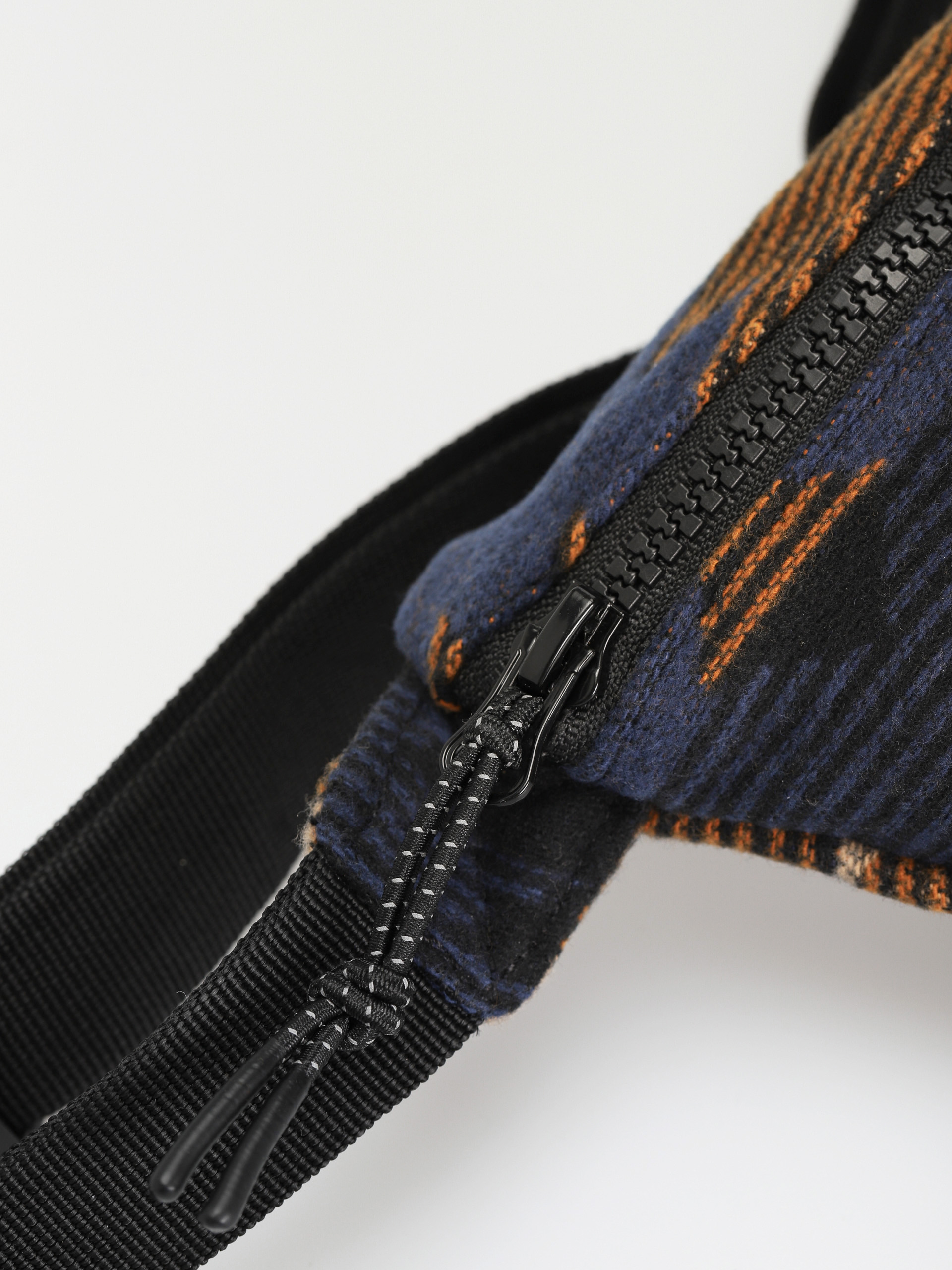 Ľadvinka Iriedaily Santania (blue sand)