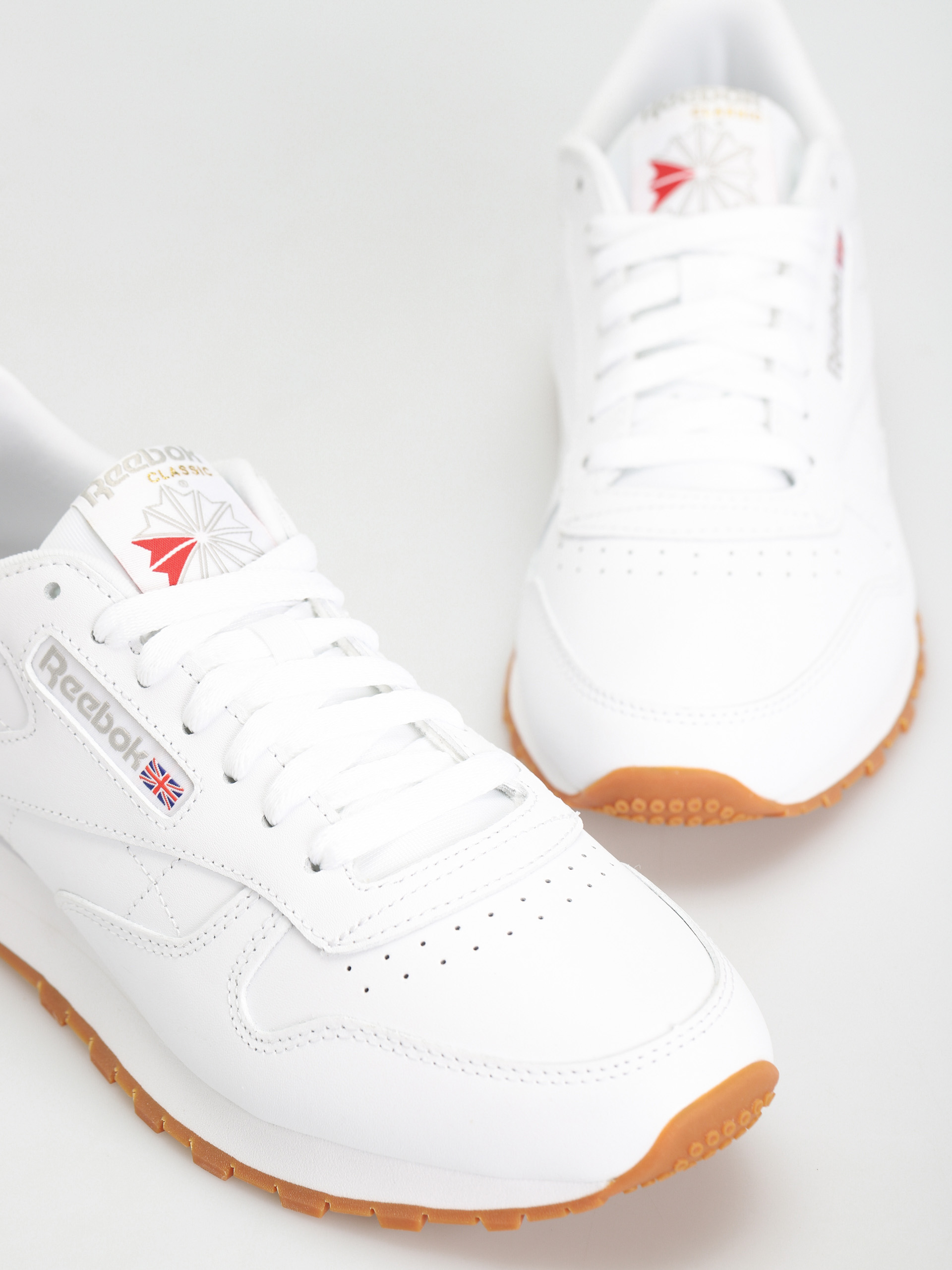 Topánky Reebok Classic Leather (ftwwht/pugry3/rbkg03)