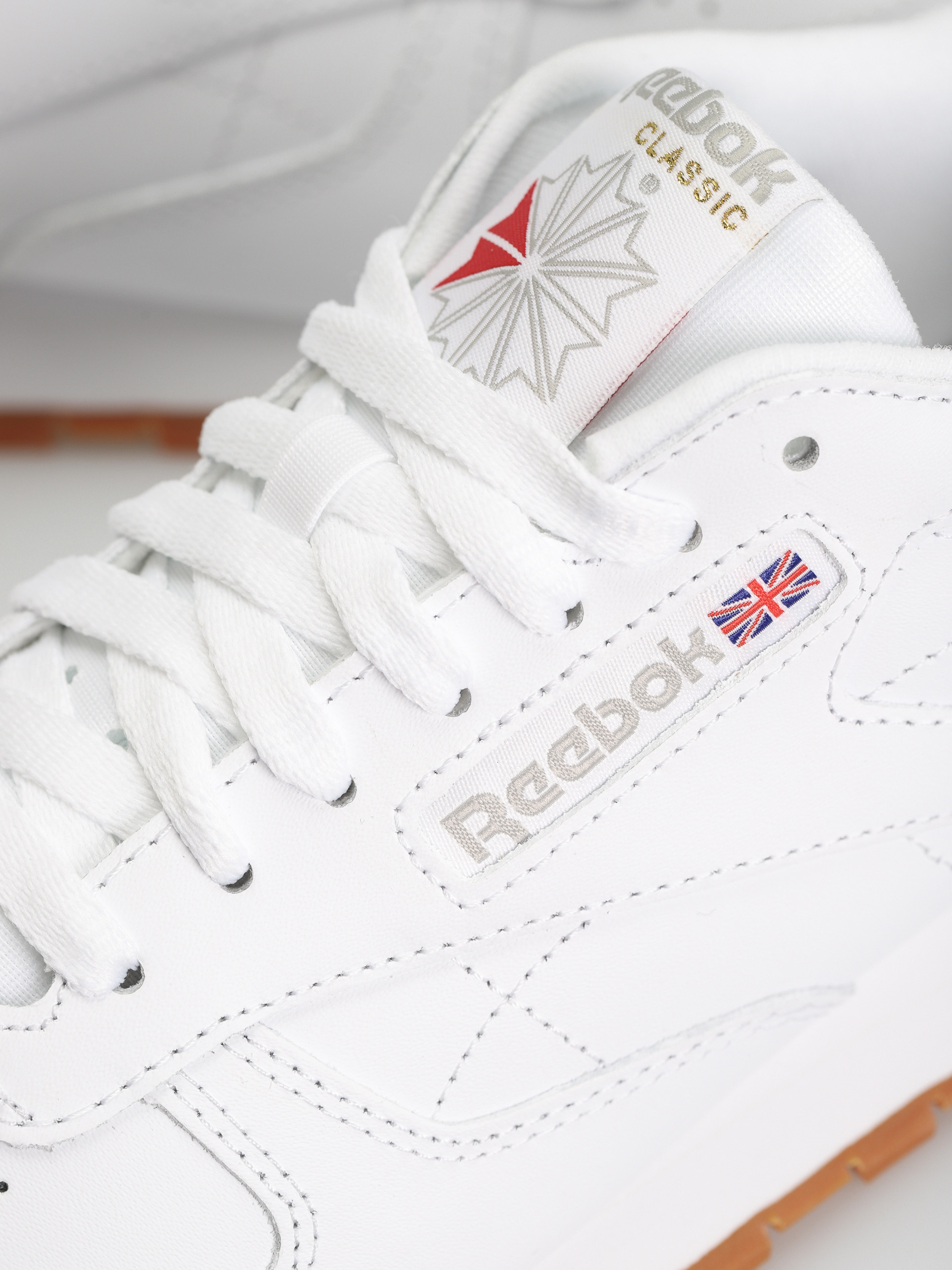 Topánky Reebok Classic Leather (ftwwht/pugry3/rbkg03)