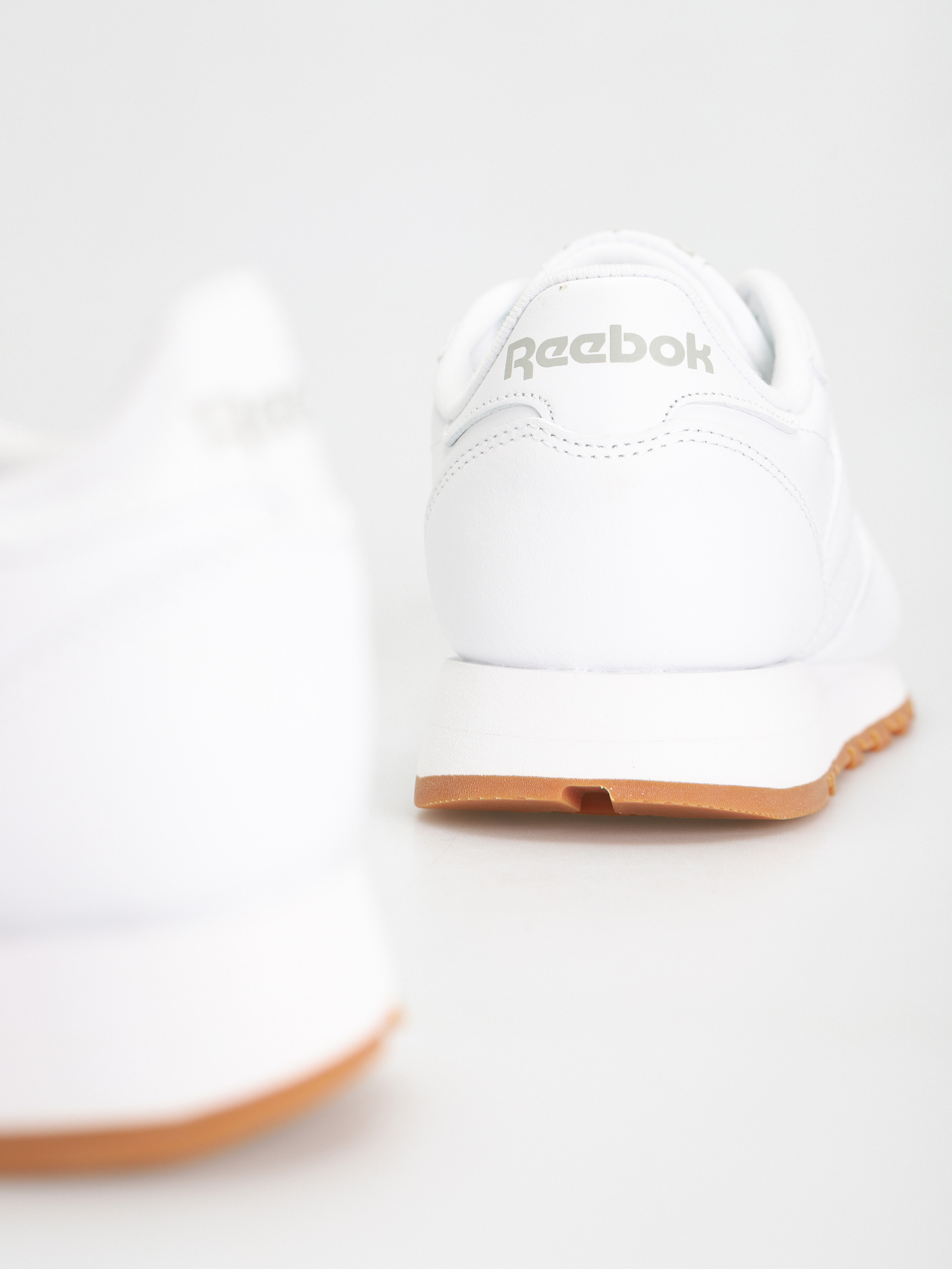 Topánky Reebok Classic Leather (ftwwht/pugry3/rbkg03)