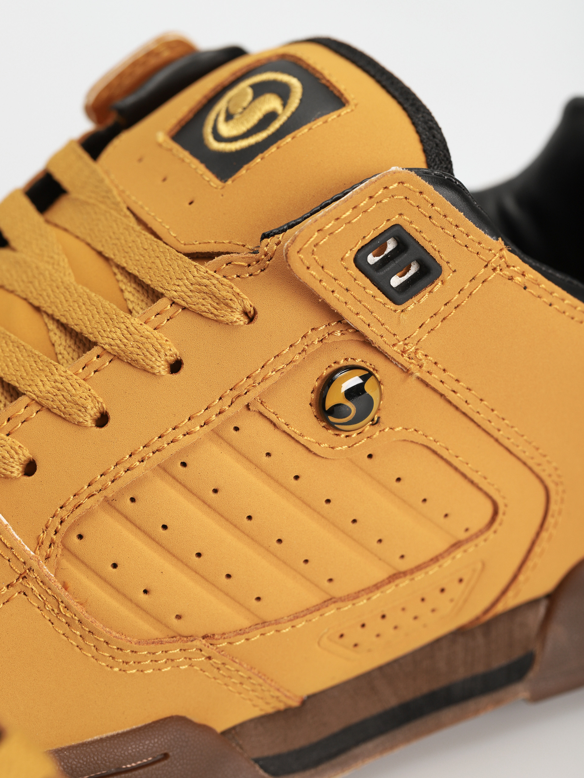 Topánky DVS Militia Snow (chamois black nubuck)