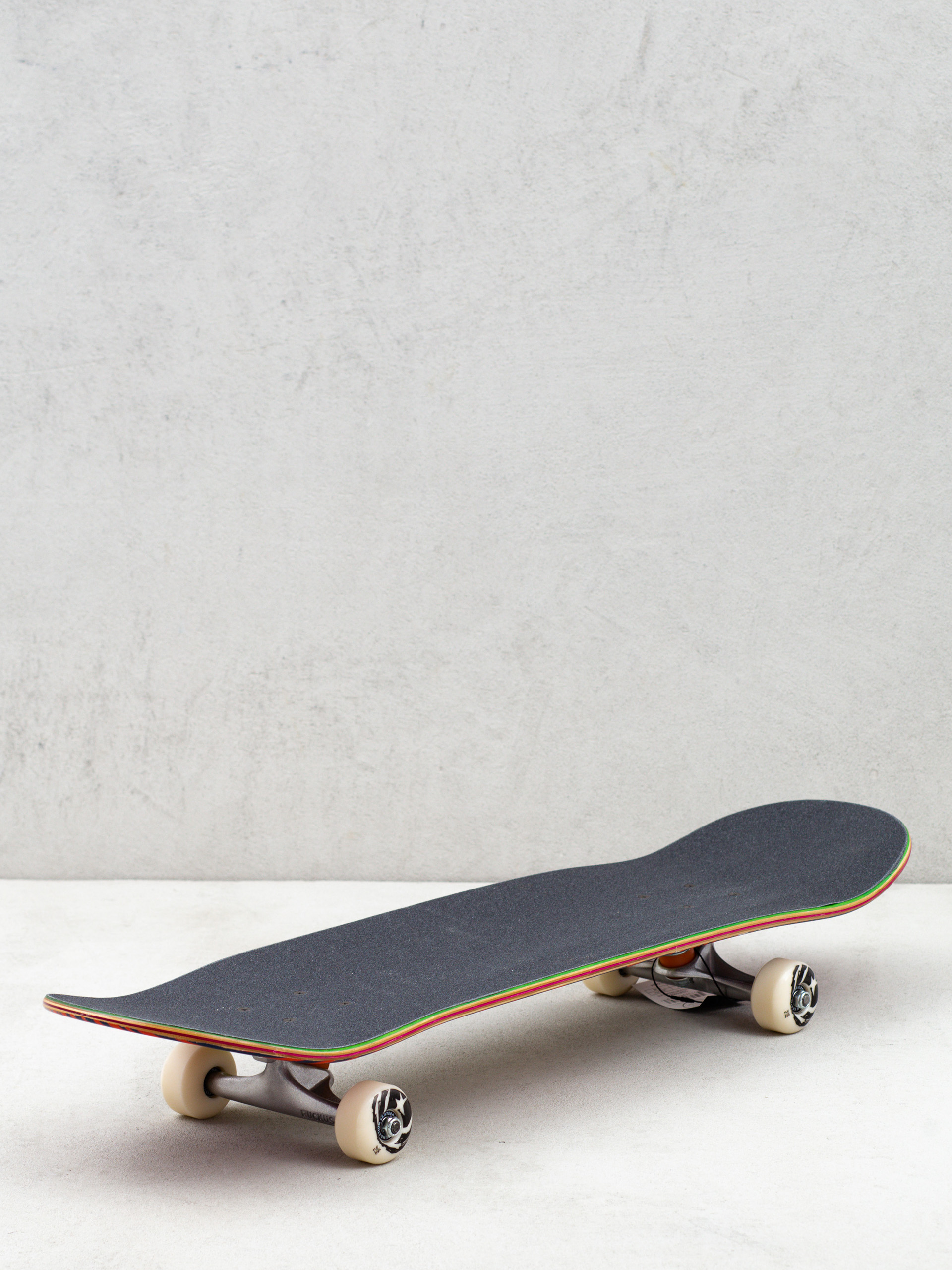 Skateboard Foundation Star Tan (red/navy)