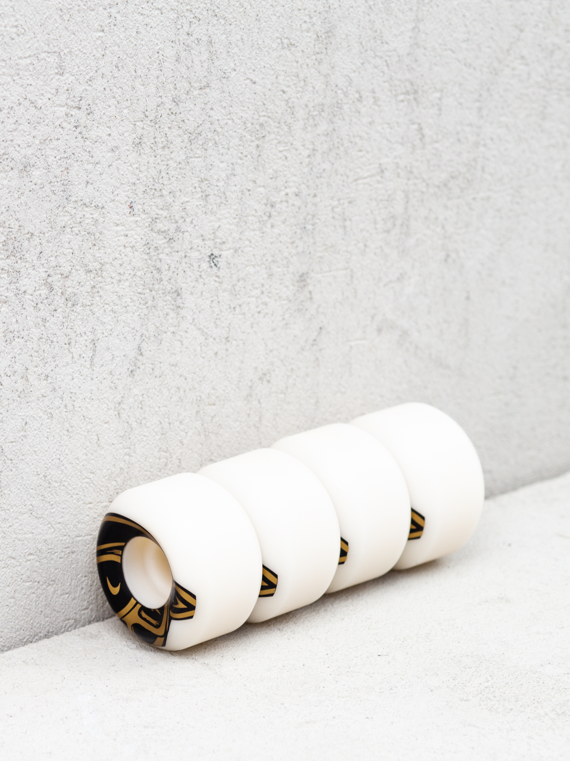 Kolieska Pig Prime C Line (white/black/gold)