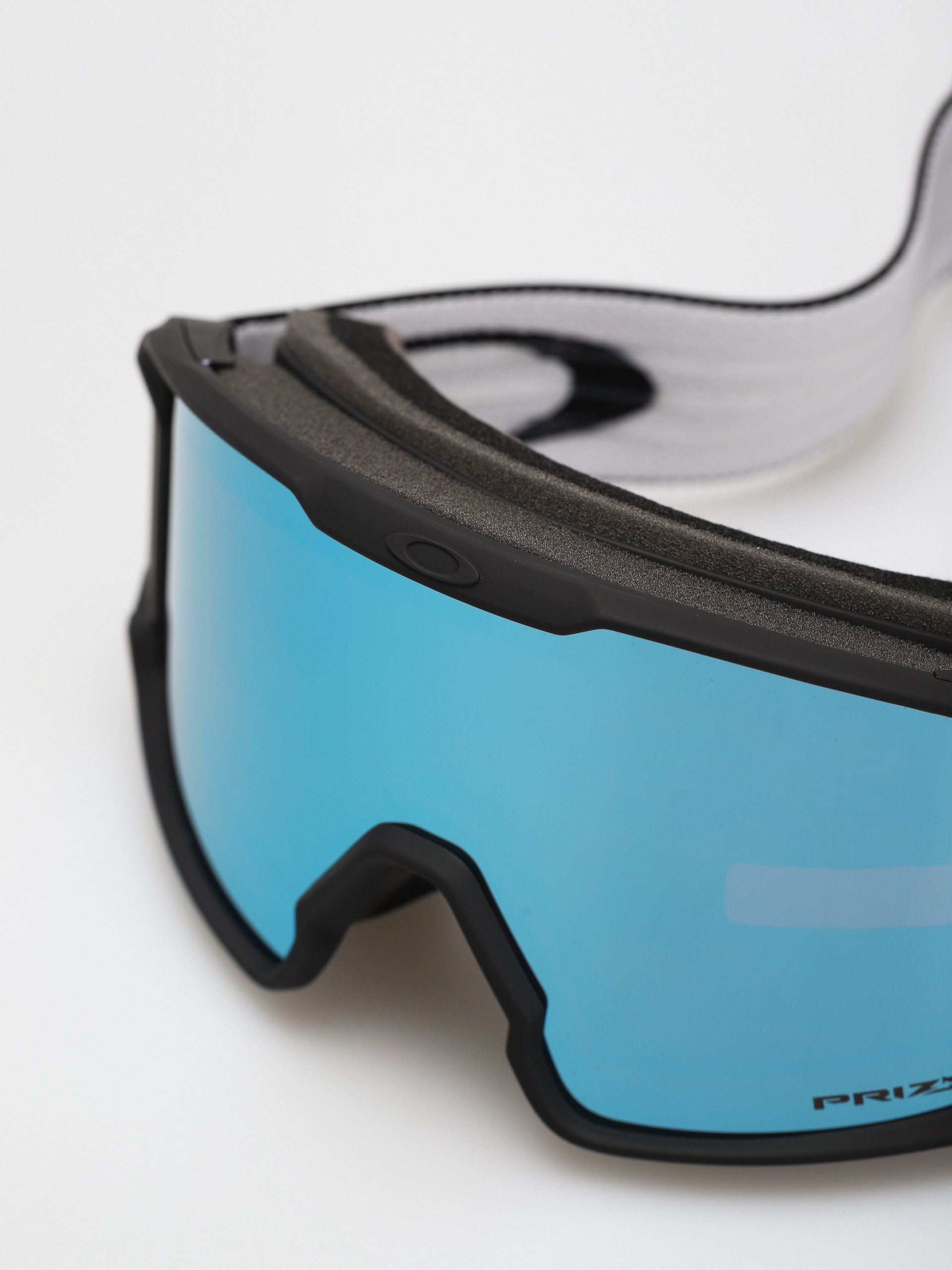 Snowboardové okuliare Oakley Line Miner M (matte black/prizm sapphire iridium)