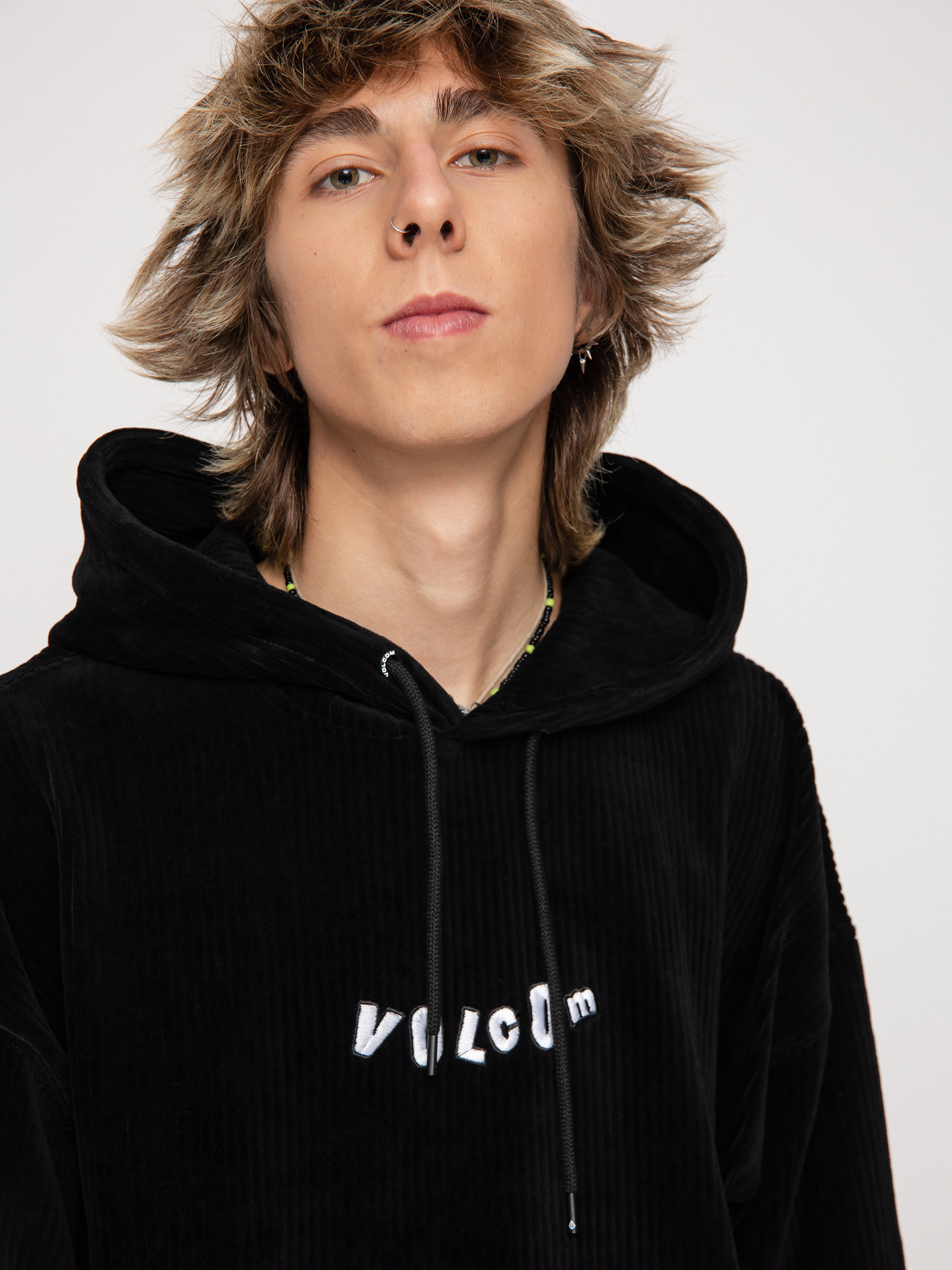 Mikina s kapucňou Volcom New Eden HD (black)