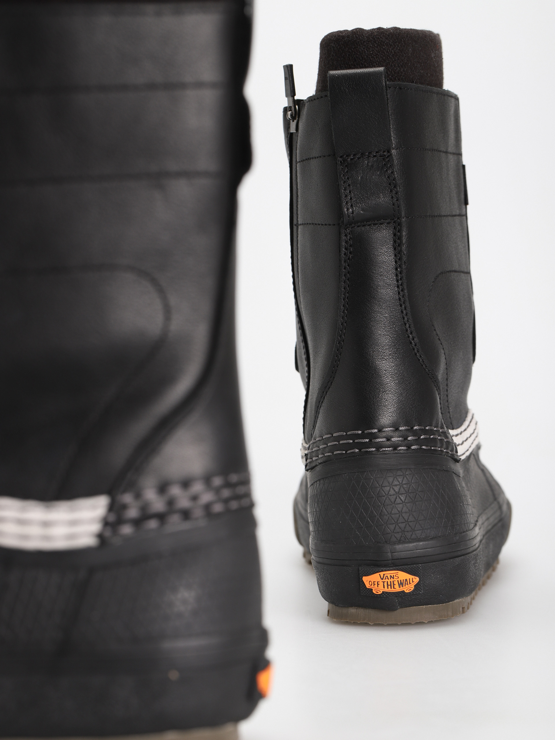 Zimné topánky Vans Standard Zip Snow MTE (bryan iguchi black/dark gum)