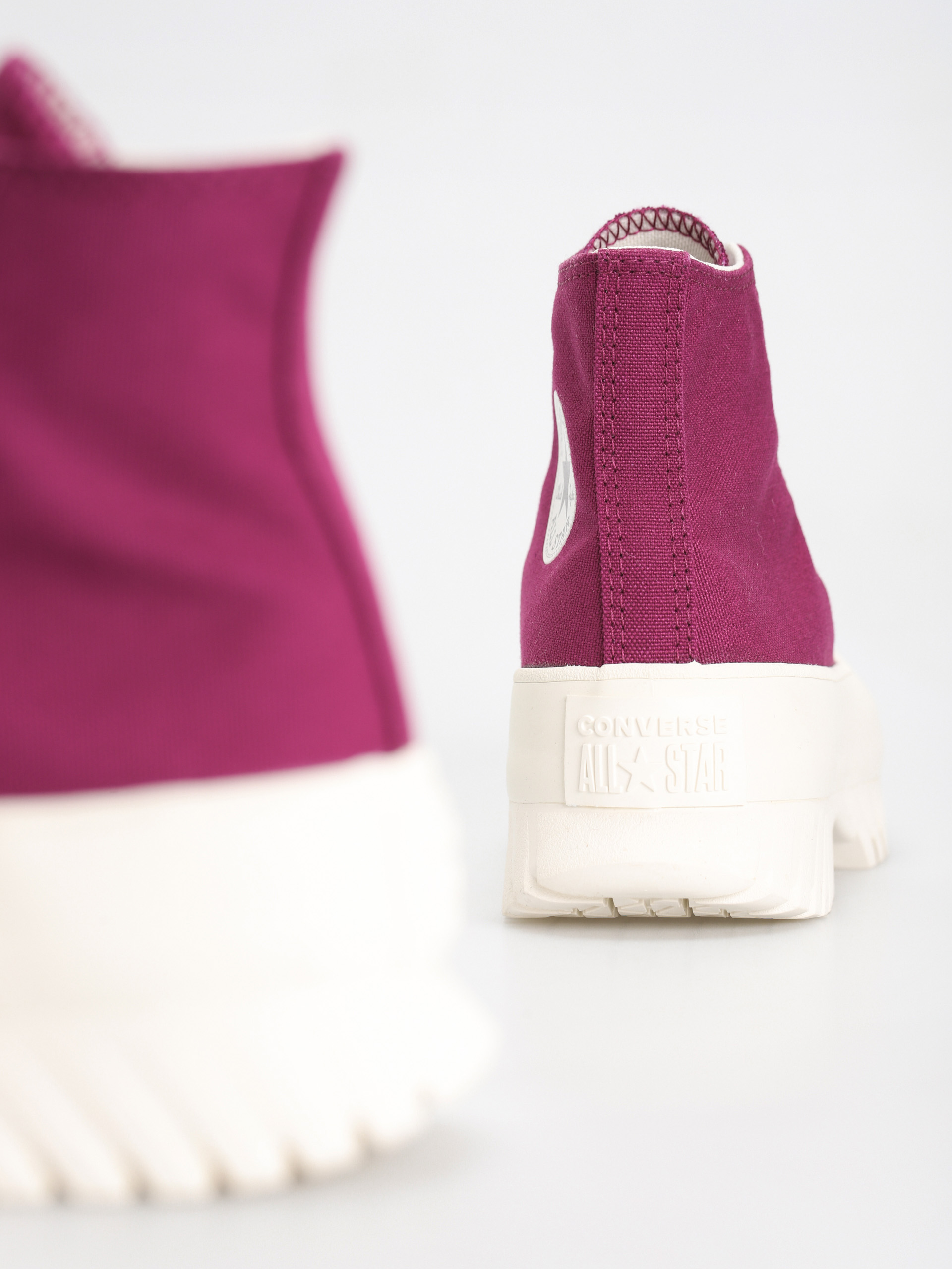 Topánky Converse Chuck Taylor All Star Lugged 2.0 Hi (mystic orchid/black)