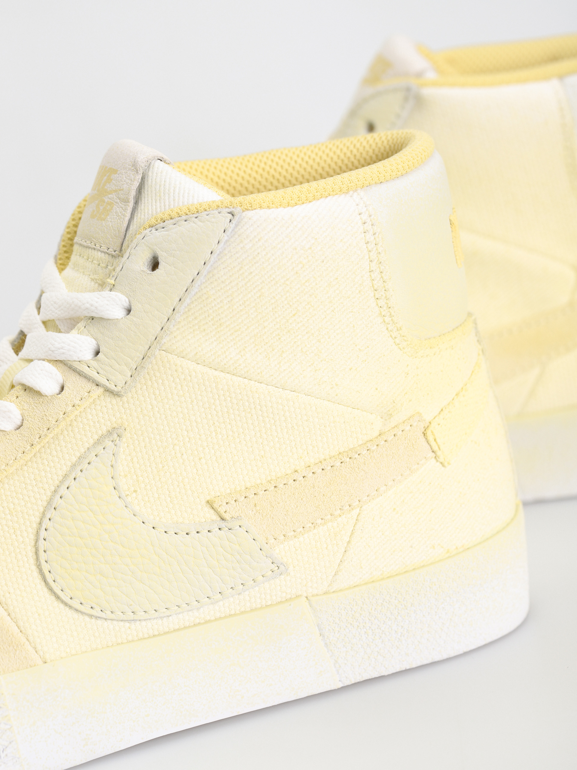 Topánky Nike SB Zoom Blazer Mid Prm (lemon wash/lemon wash lemon wash white)